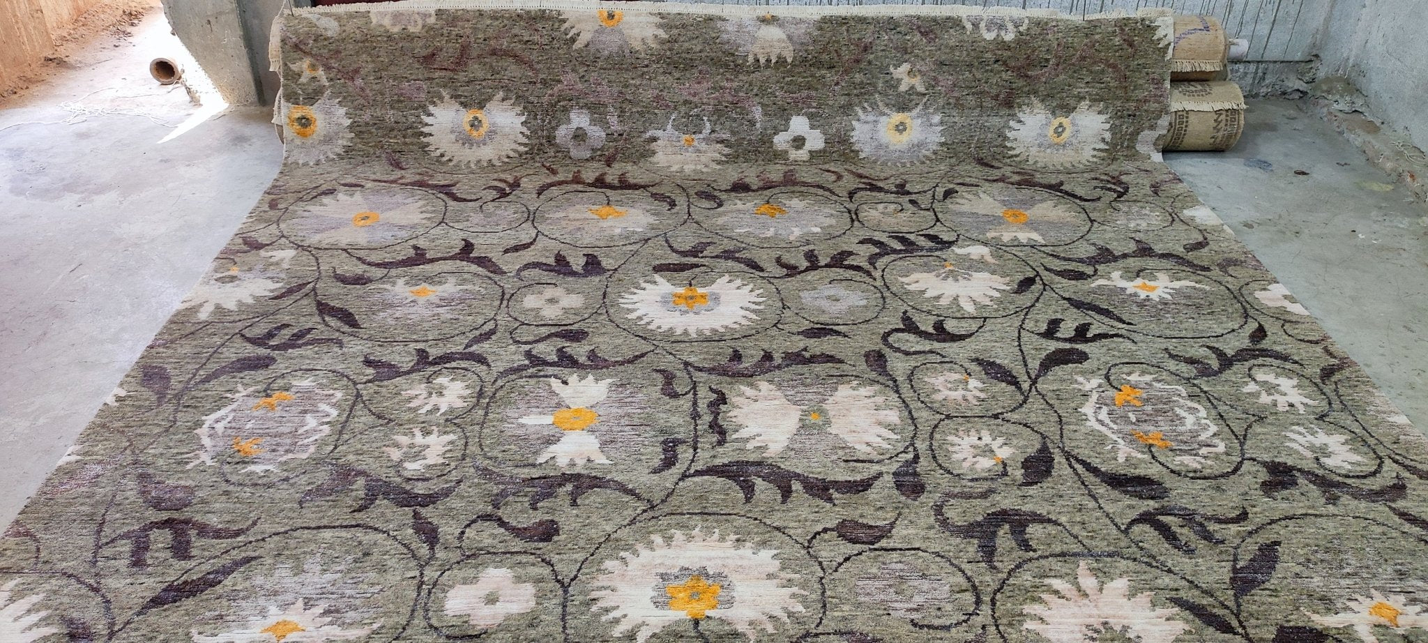 Cholly Atkins Hand-Knotted Modern Rug Grey and Brown Floral 9x11.9 | Banana Manor Rug Company