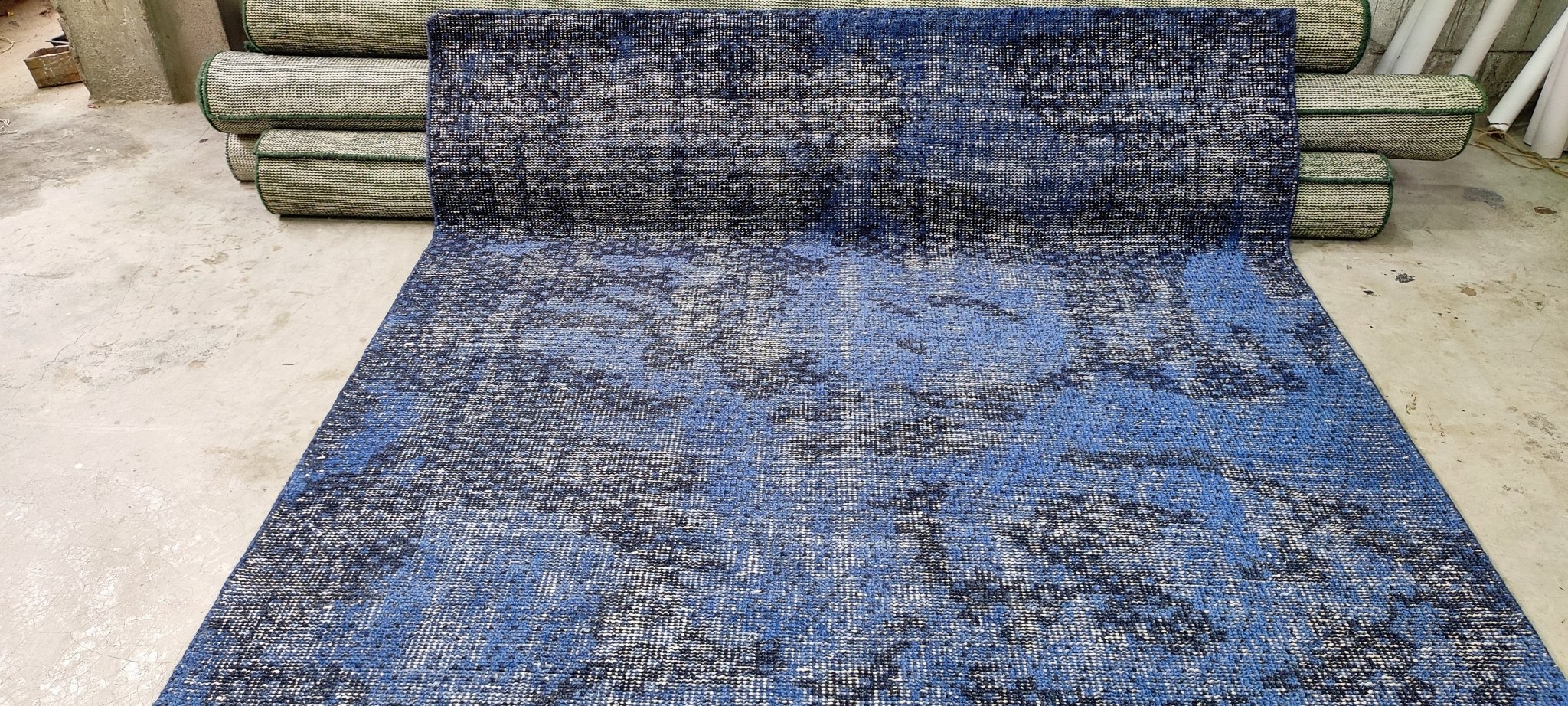 Chris Rankin Hand-Knotted Modern Blue Abstract 5x8 | Banana Manor Rug Company