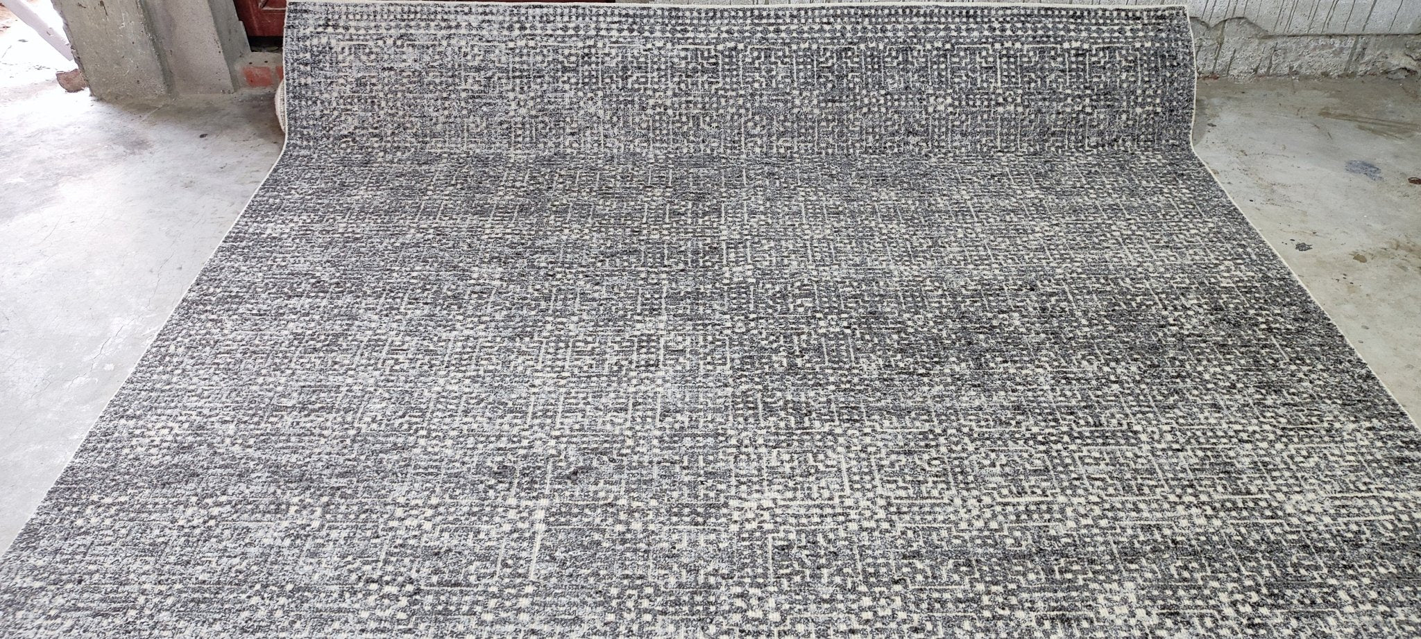 Cobb 9x11.9 Hand-Knotted Grey & Ivory Modern | Banana Manor Rug Factory Outlet