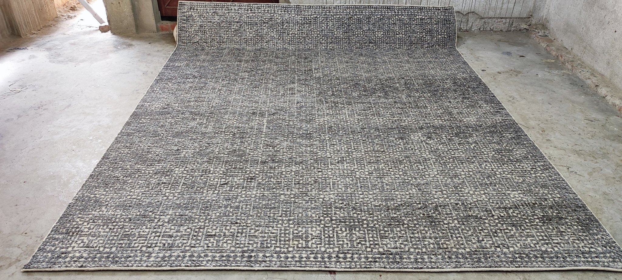 Cobb 9x11.9 Hand-Knotted Grey & Ivory Modern | Banana Manor Rug Factory Outlet