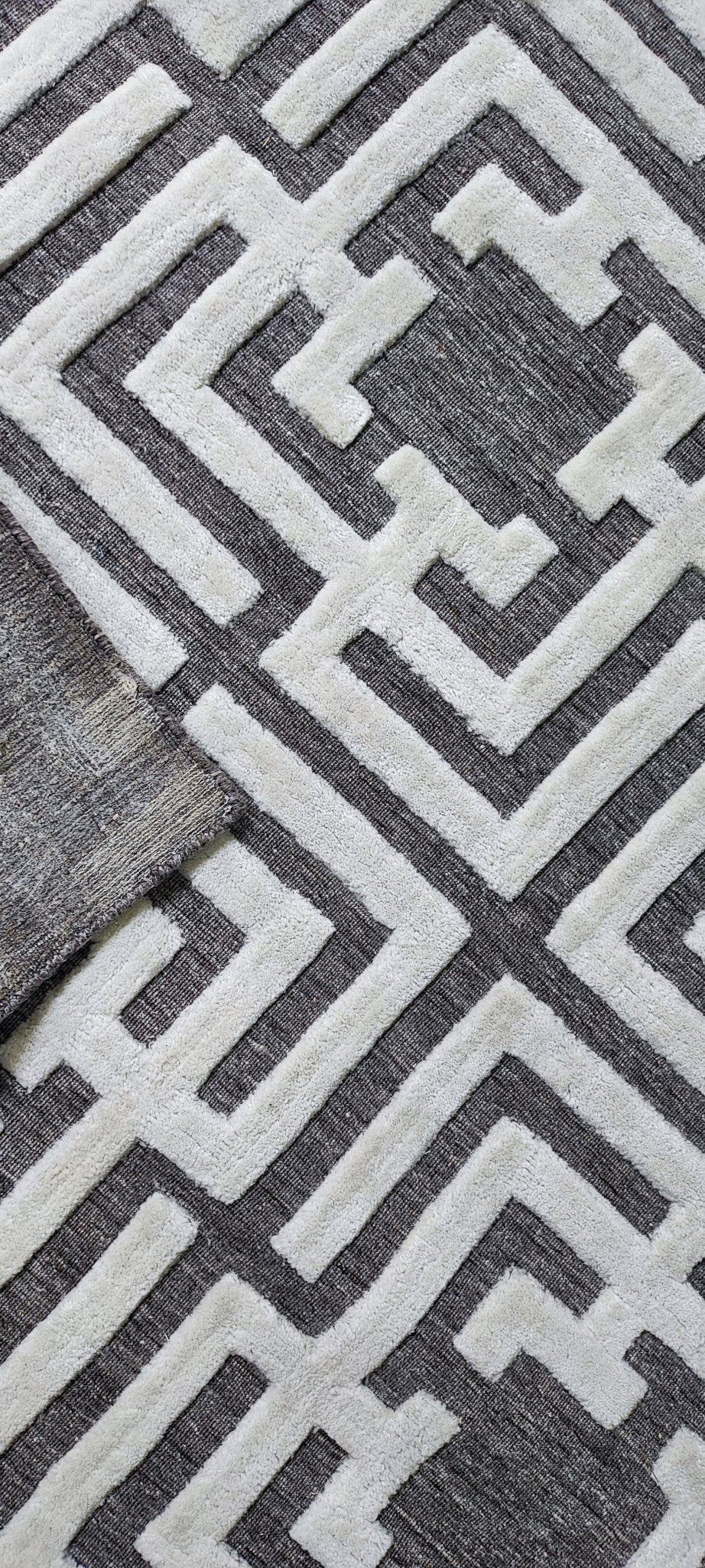 Cole 8x10 Hand-Knotted Grey & White Modern | Banana Manor Rug Factory Outlet