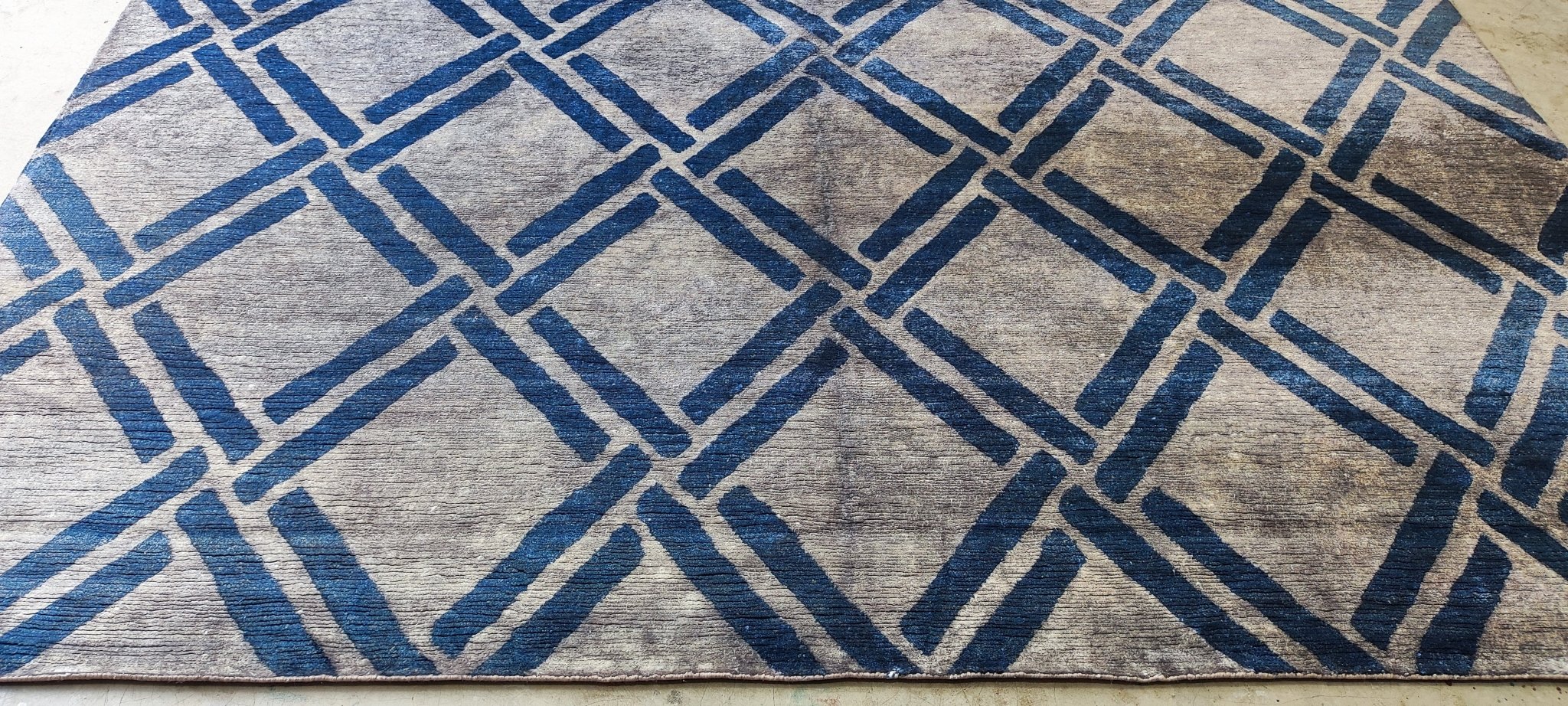 Coletta 9x11.6 Grey & Blue Hand Knotted | Banana Manor Rug Factory Outlet