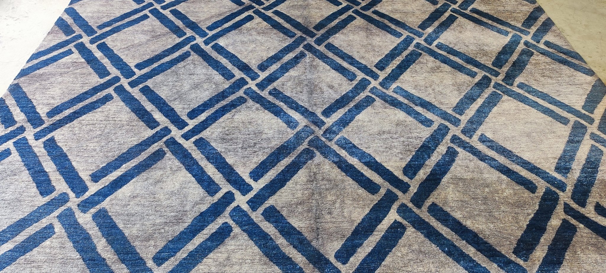 Coletta 9x11.6 Grey & Blue Hand Knotted | Banana Manor Rug Factory Outlet