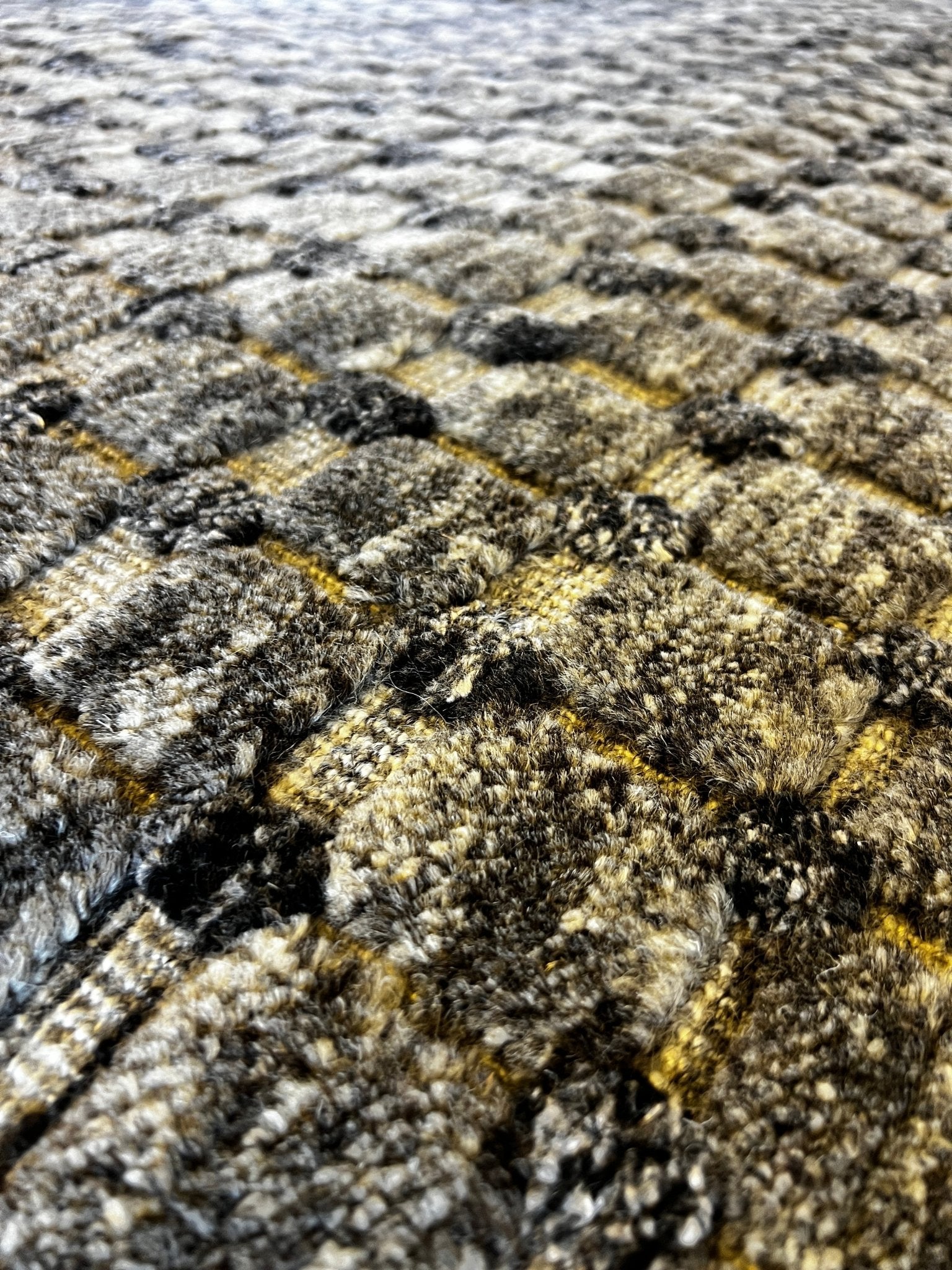 Connery 9x12 Hand-Knotted Silver & Grey Modern | Banana Manor Rug Factory Outlet