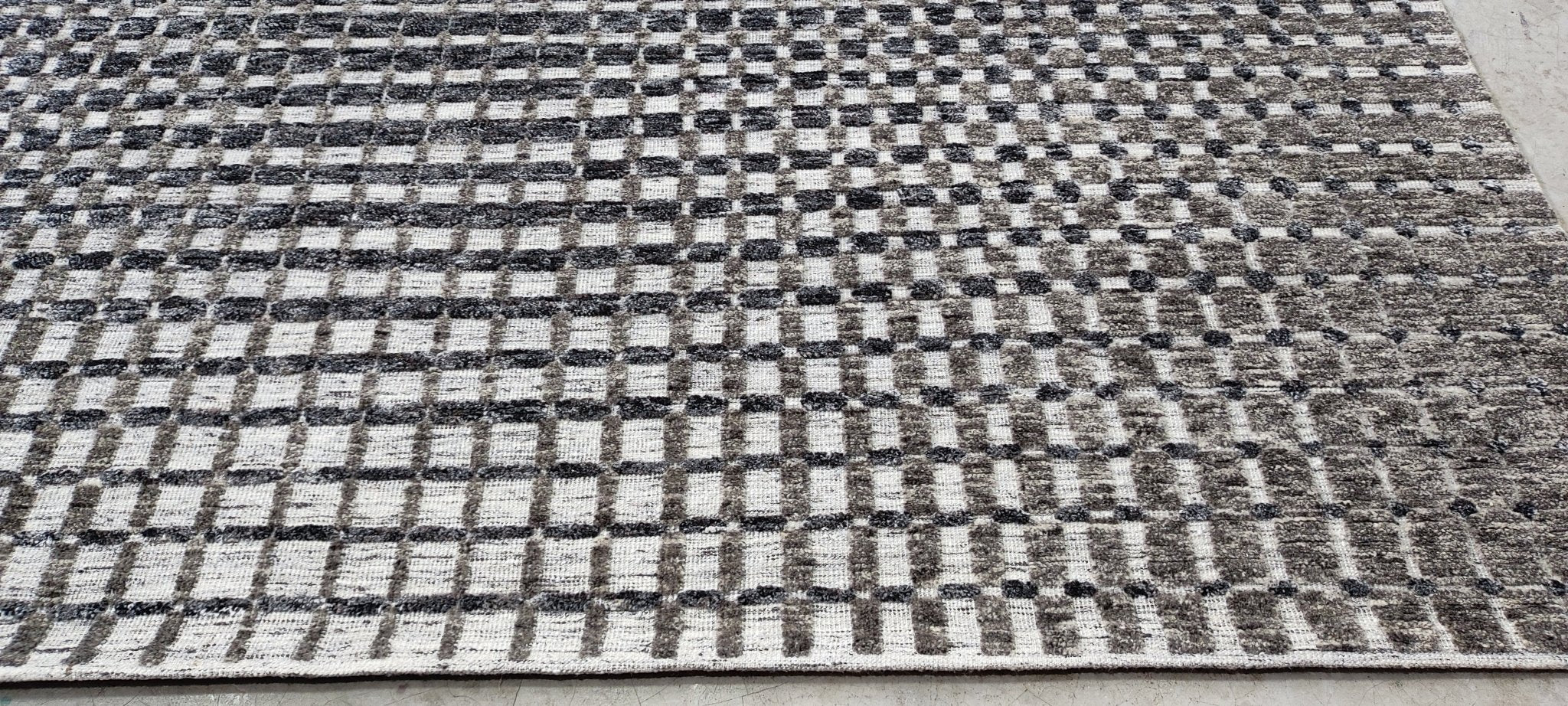 Connery 9x12 Hand-Knotted Silver & Grey Modern | Banana Manor Rug Factory Outlet