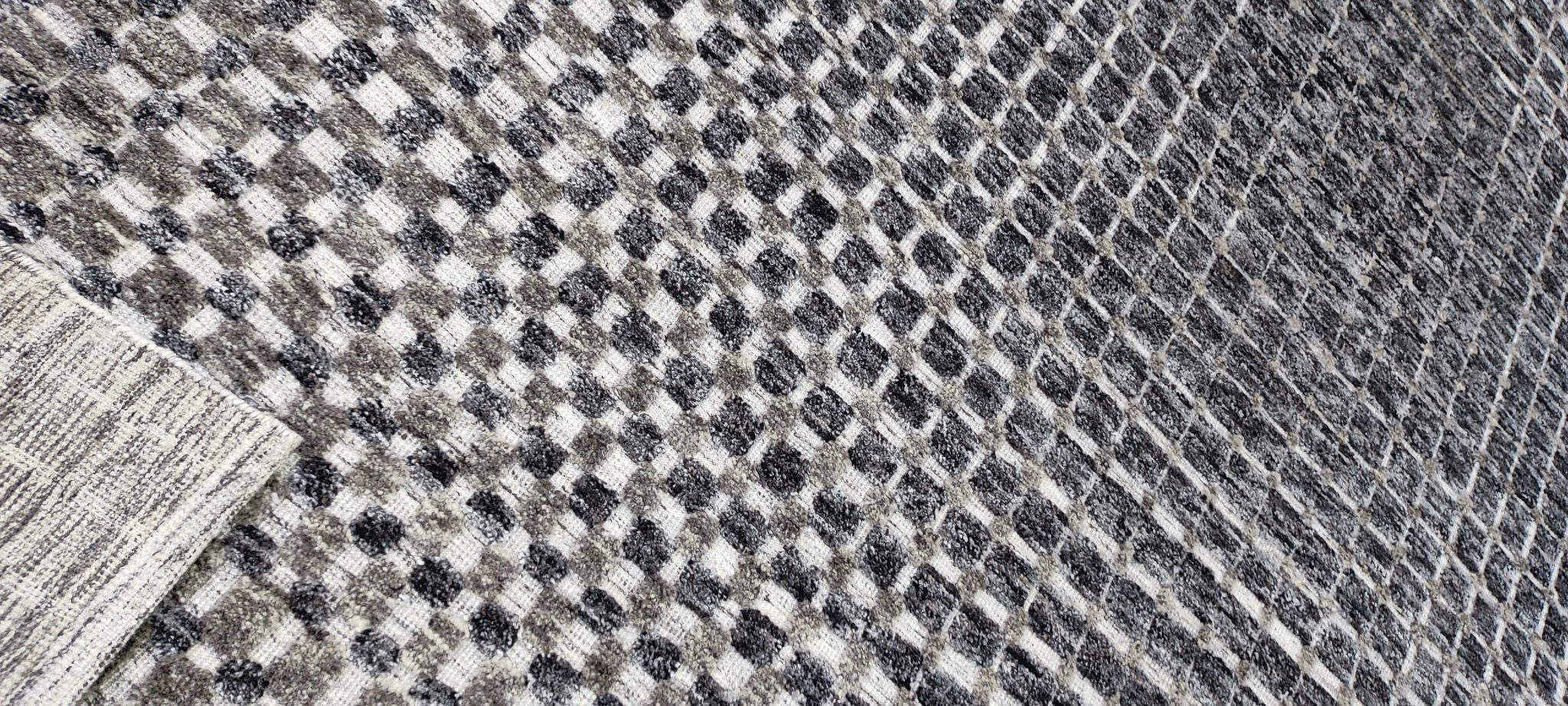 Connery 9x12 Hand-Knotted Silver & Grey Modern | Banana Manor Rug Factory Outlet