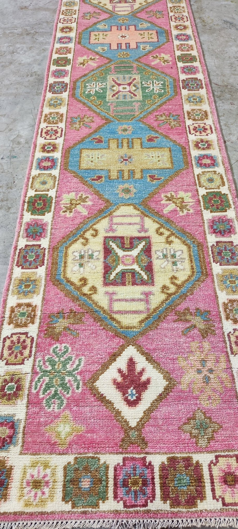 Constance 2.6x10 Hand-Knotted Light Pink Oushak Runner | Banana Manor Rug Factory Outlet