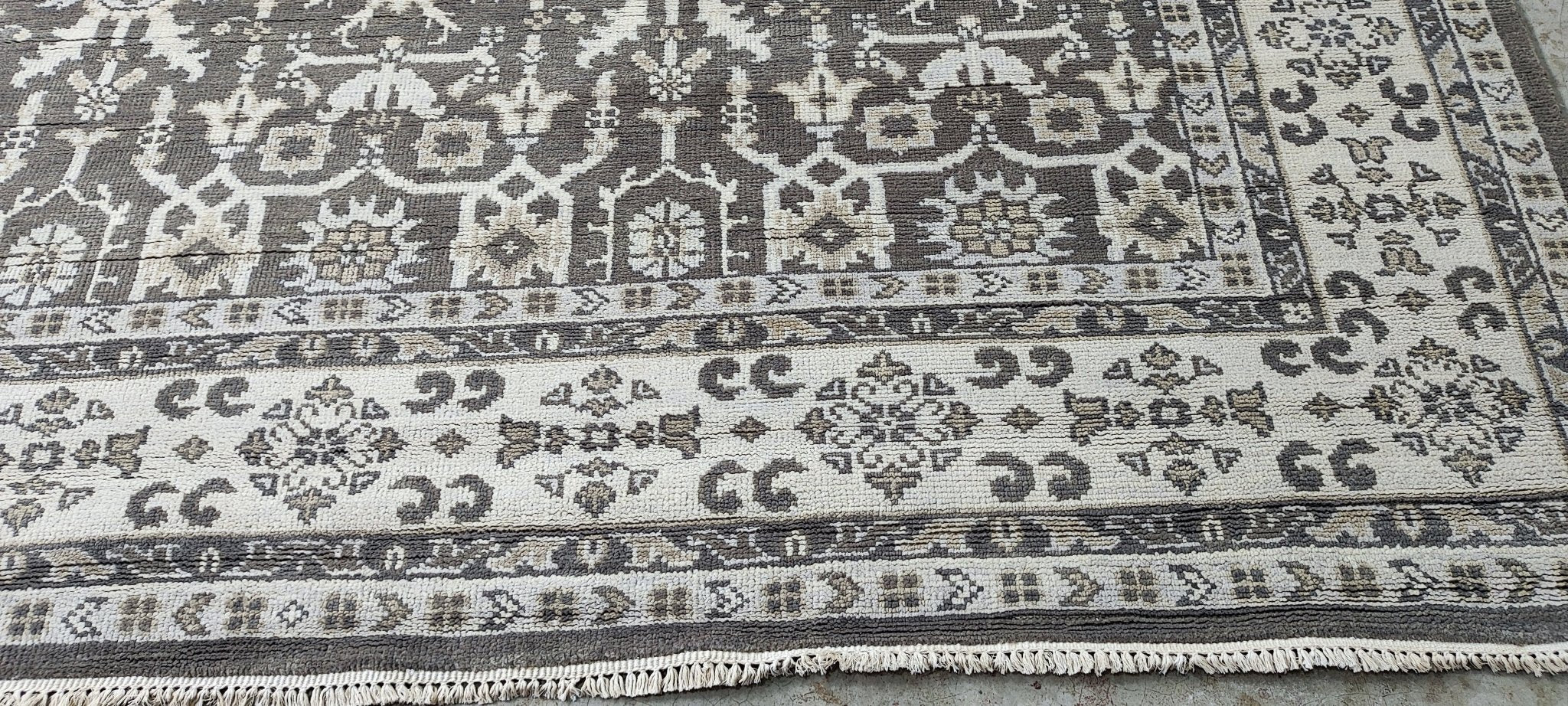 Corin 8.9x11.9 Hand Knotted Grey & Ivory All Over | Banana Manor Rug Factory Outlet