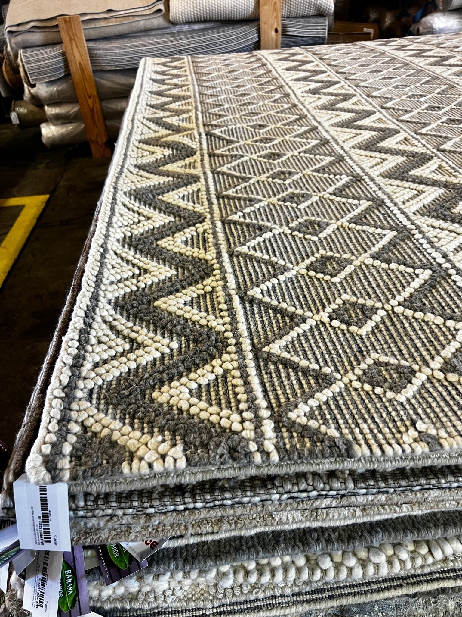 Countess Grey and Ivory Handwoven Rug 9x12 | Banana Manor Rug Factory Outlet