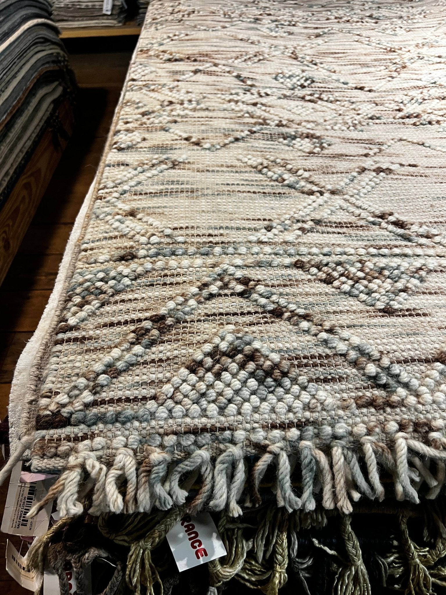 Couvant 5x7.9 Handwoven Beige Loop | Banana Manor Rug Factory Outlet