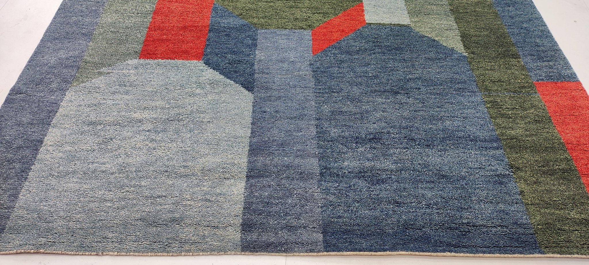 Curt 8x9.9 Hand-Knotted Multi Modern | Banana Manor Rug Factory Outlet