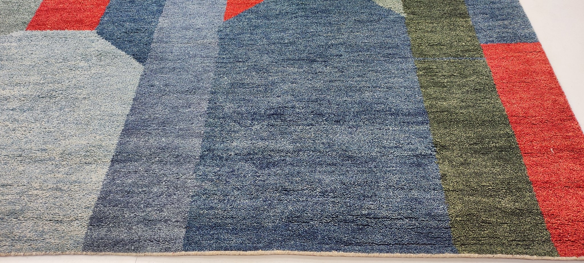 Curt 8x9.9 Hand-Knotted Multi Modern | Banana Manor Rug Factory Outlet