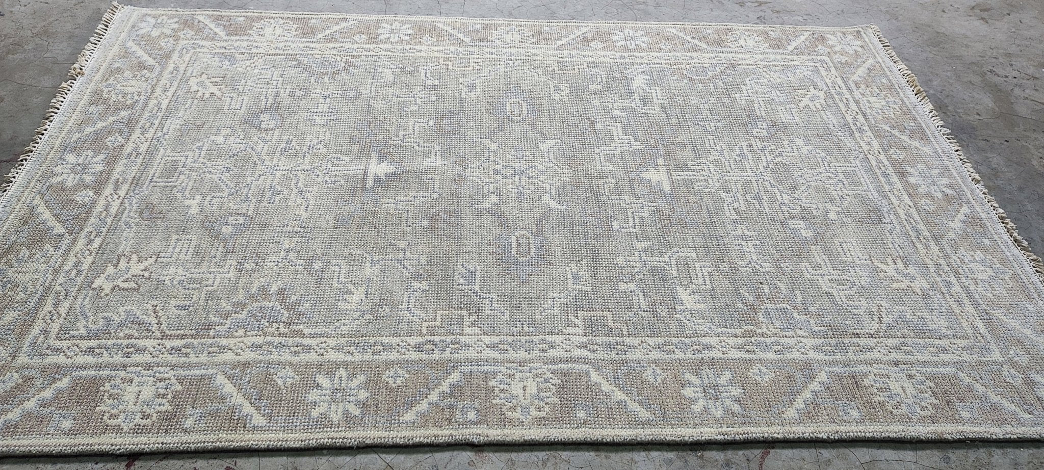 Cyndi Wood 4x6 Hand Knotted Silver & Grey Turkish Oushak | Banana Manor Rug Factory Outlet