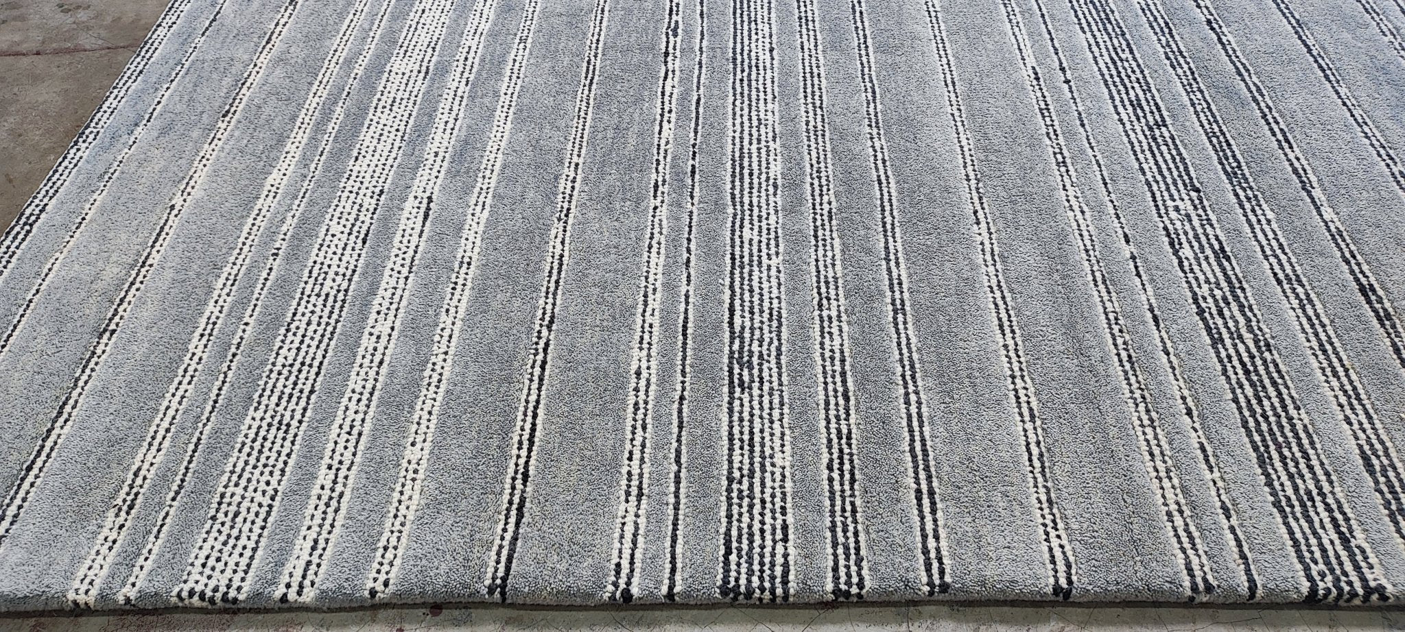 d.b.a. 5x8 Hand-Tufted Silver & Grey Stripe | Banana Manor Rug Factory Outlet