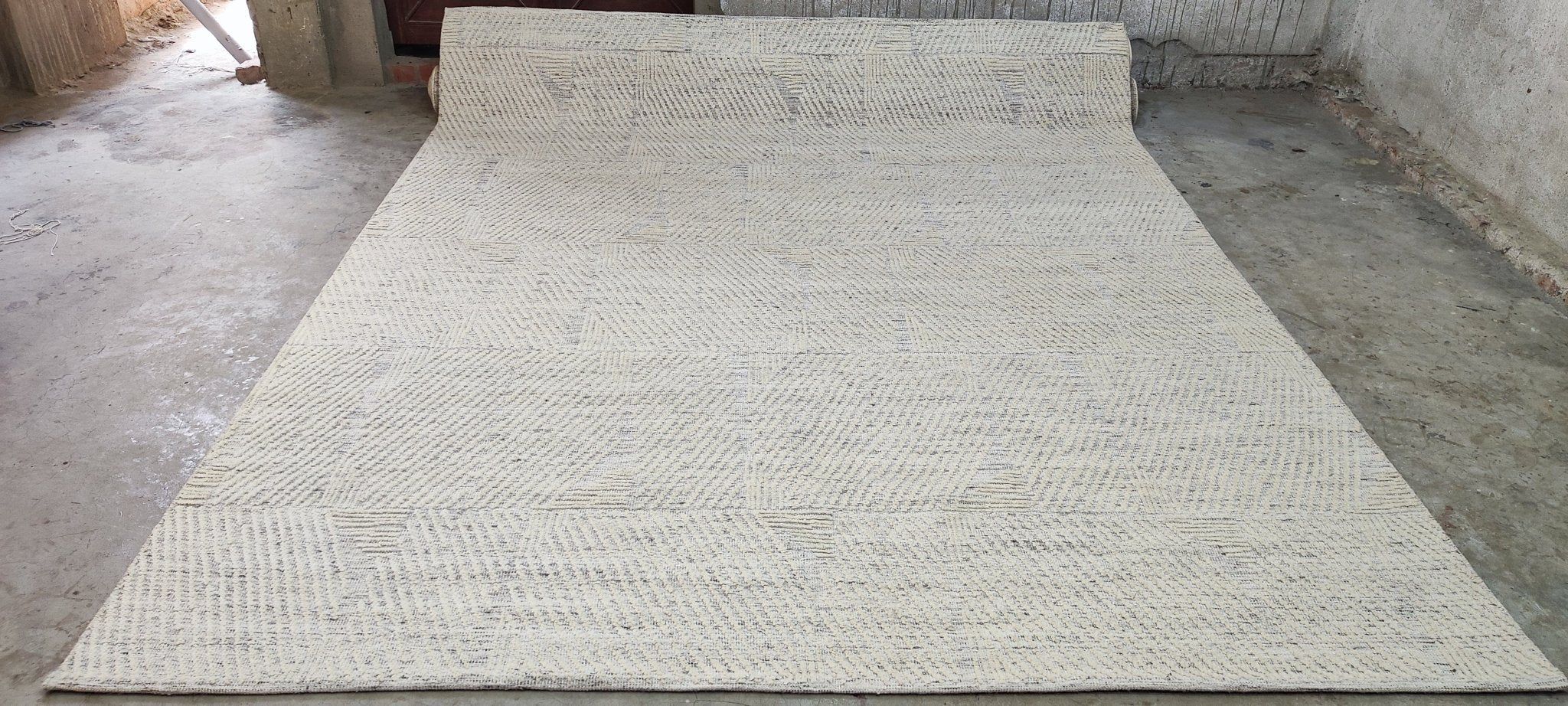 Derek 8x10 Hand-Knotted Ivory & Grey Cut Pile | Banana Manor Rug Factory Outlet