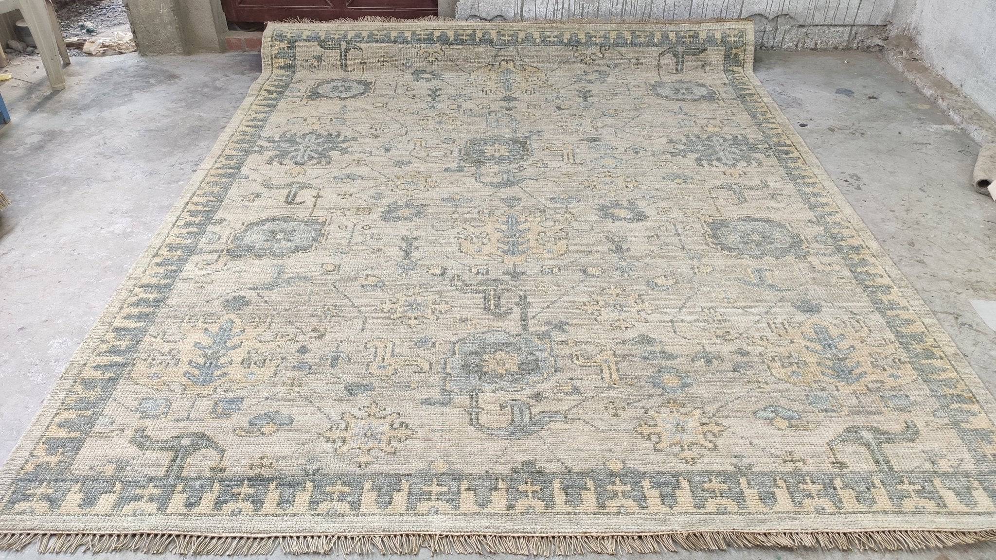 Dianna 8x10 Grey and Beige Hand-Knotted Oushak Rug | Banana Manor Rug Company