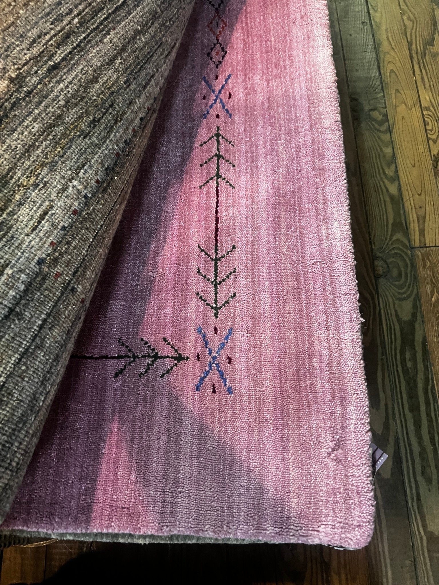 Donatello 5x7/5x8 Handwoven Gabbeh Rugs (Assorted Styles) | Banana Manor Rug Factory Outlet