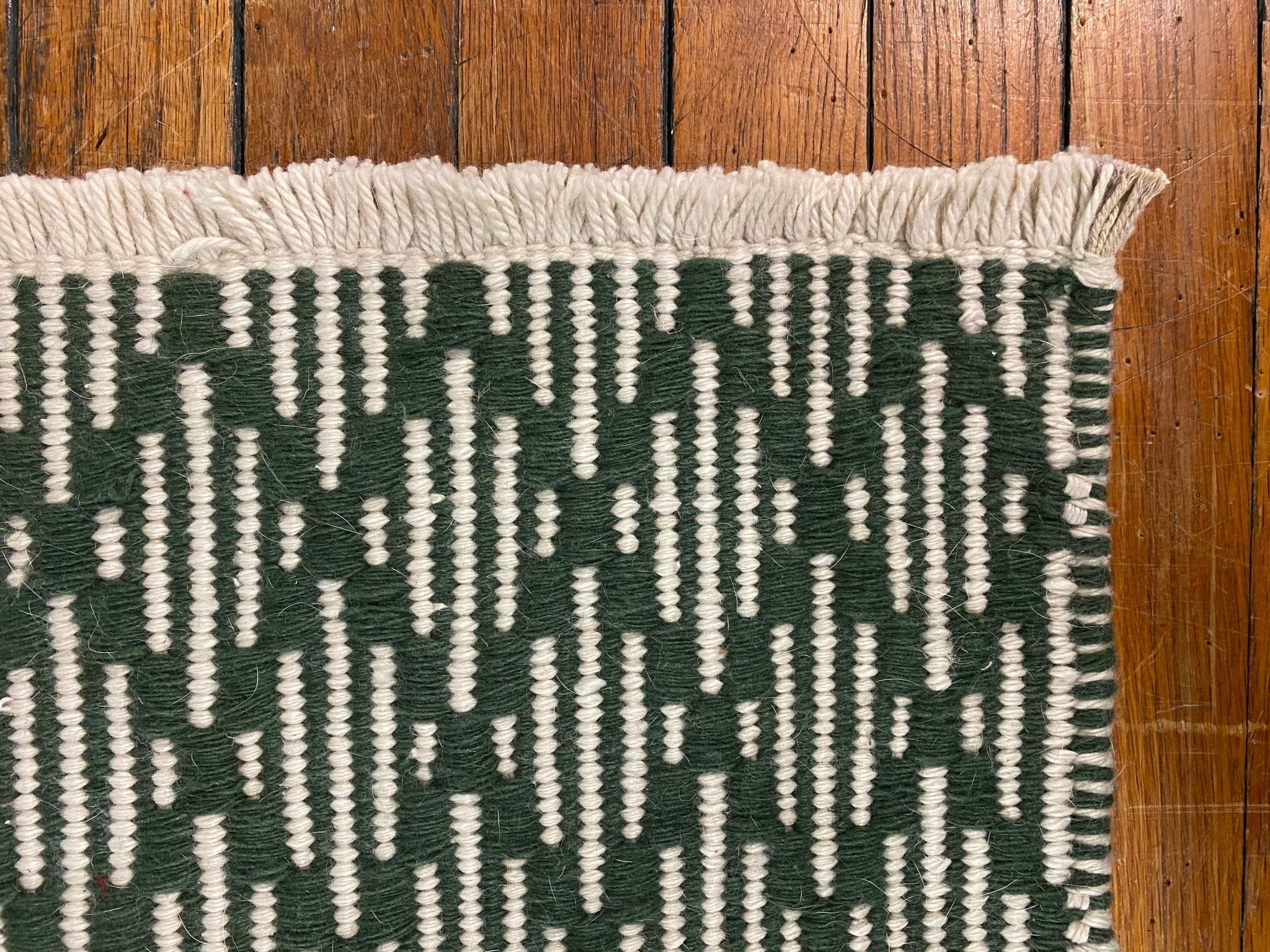 'Dotty' Handwoven Rug - Dark Green | Banana Manor Rug Factory Outlet