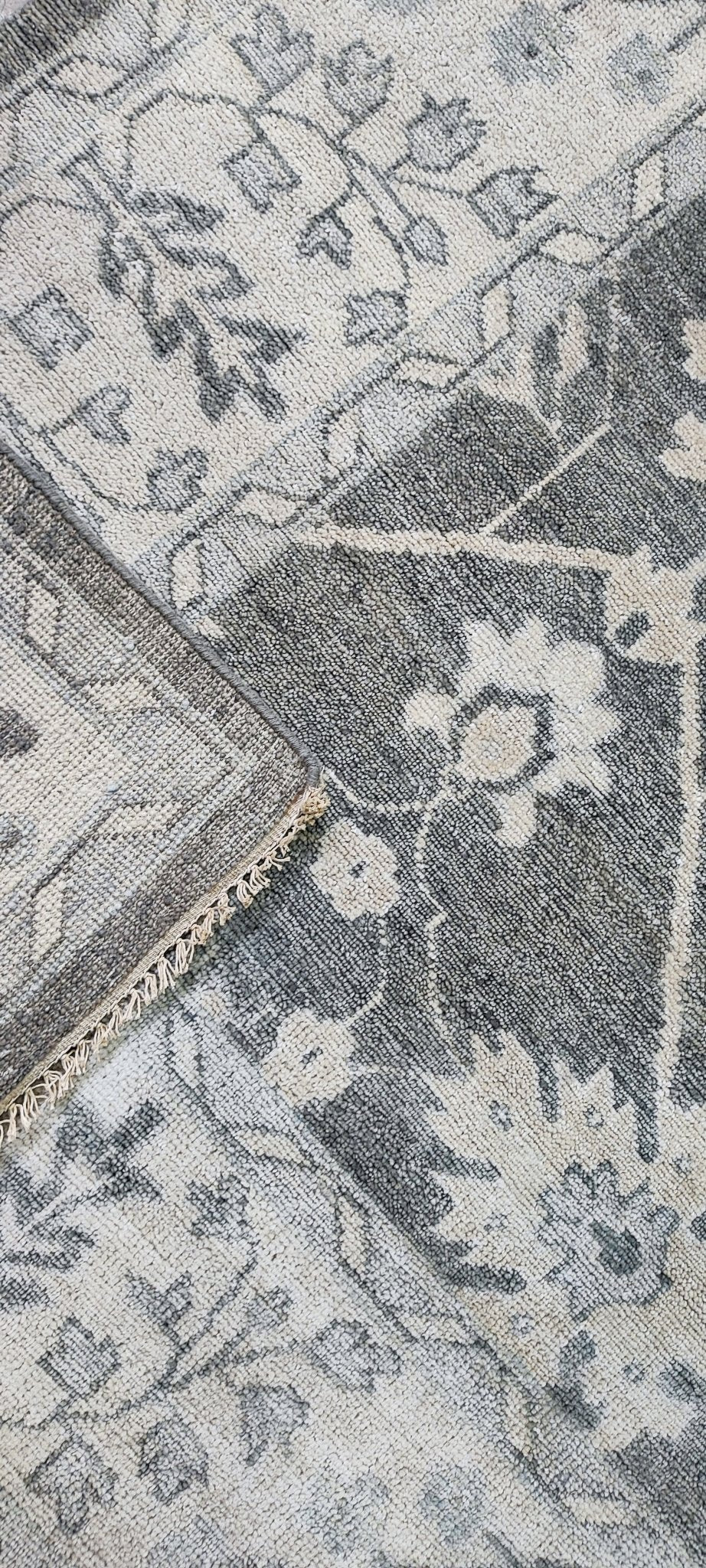 Drusilla 9x12 Dark Grey & Ivory Oushak | Banana Manor Rug Factory Outlet