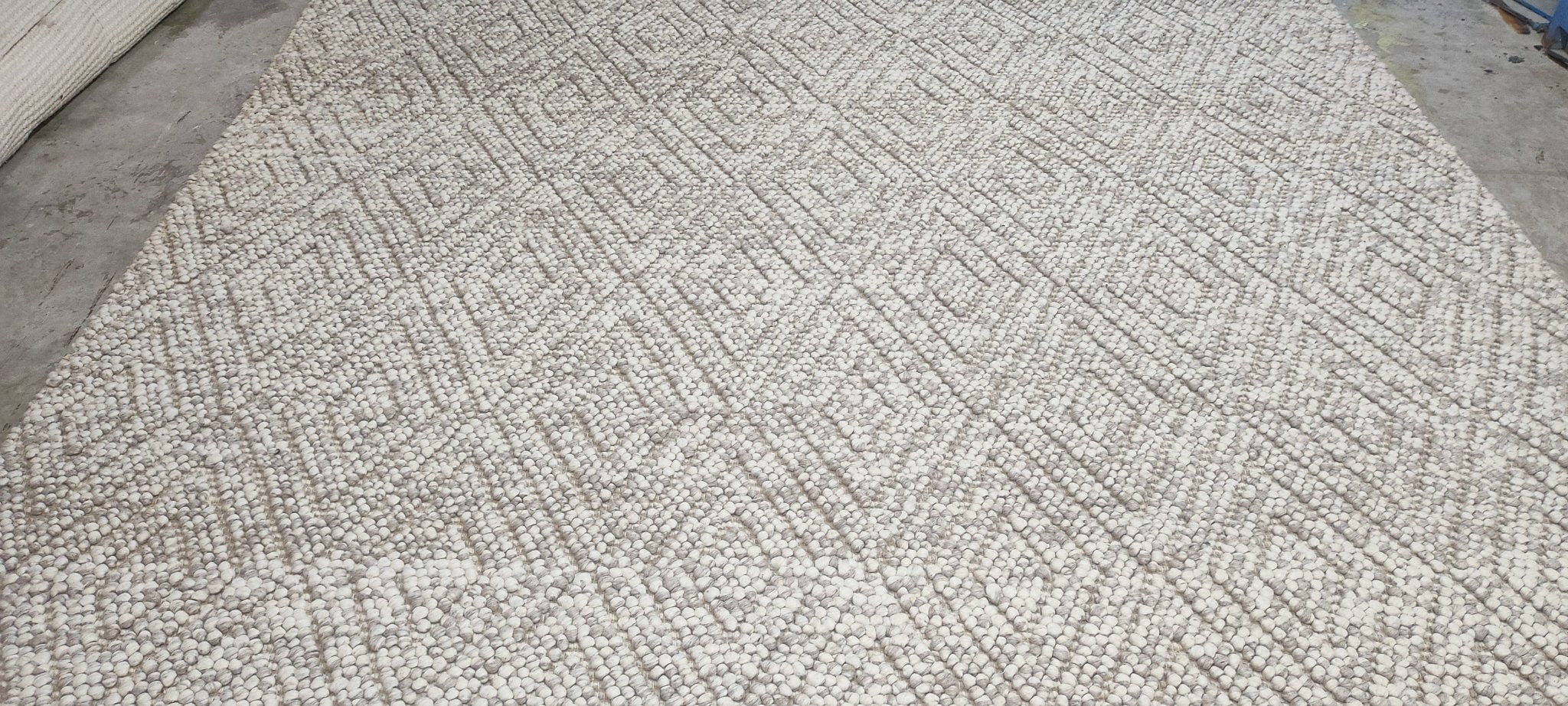 Edmund John Eyre Handwoven Wool Durrie Natural Grey Diamond 8.6x11.6 | Banana Manor Rug Company