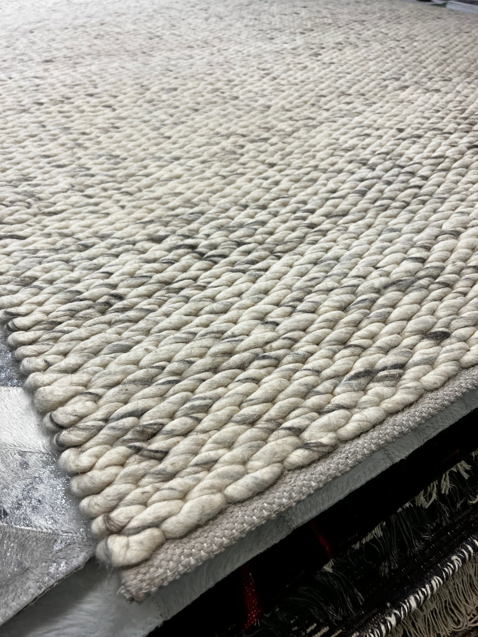 Edward Moore Handwoven Wool Durrie Natural Ivory Loop 6x9 | Banana Manor Rug Factory Outlet