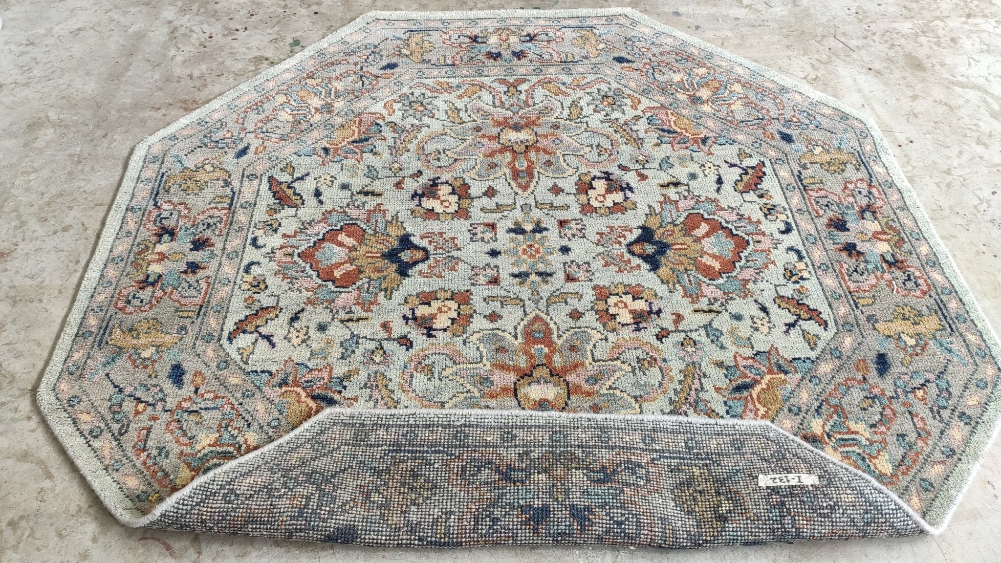 Elektra 6x6 Light Green Octagonal Oushak Rug | Banana Manor Rug Company