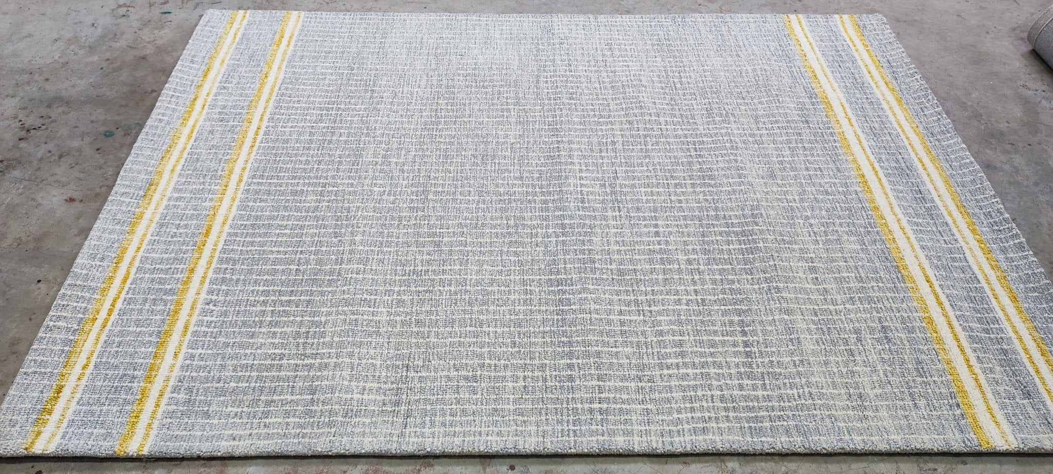 Elena 5x7 Hand-Tufted Wool Light Blue & Stripe | Banana Manor Rug Factory Outlet