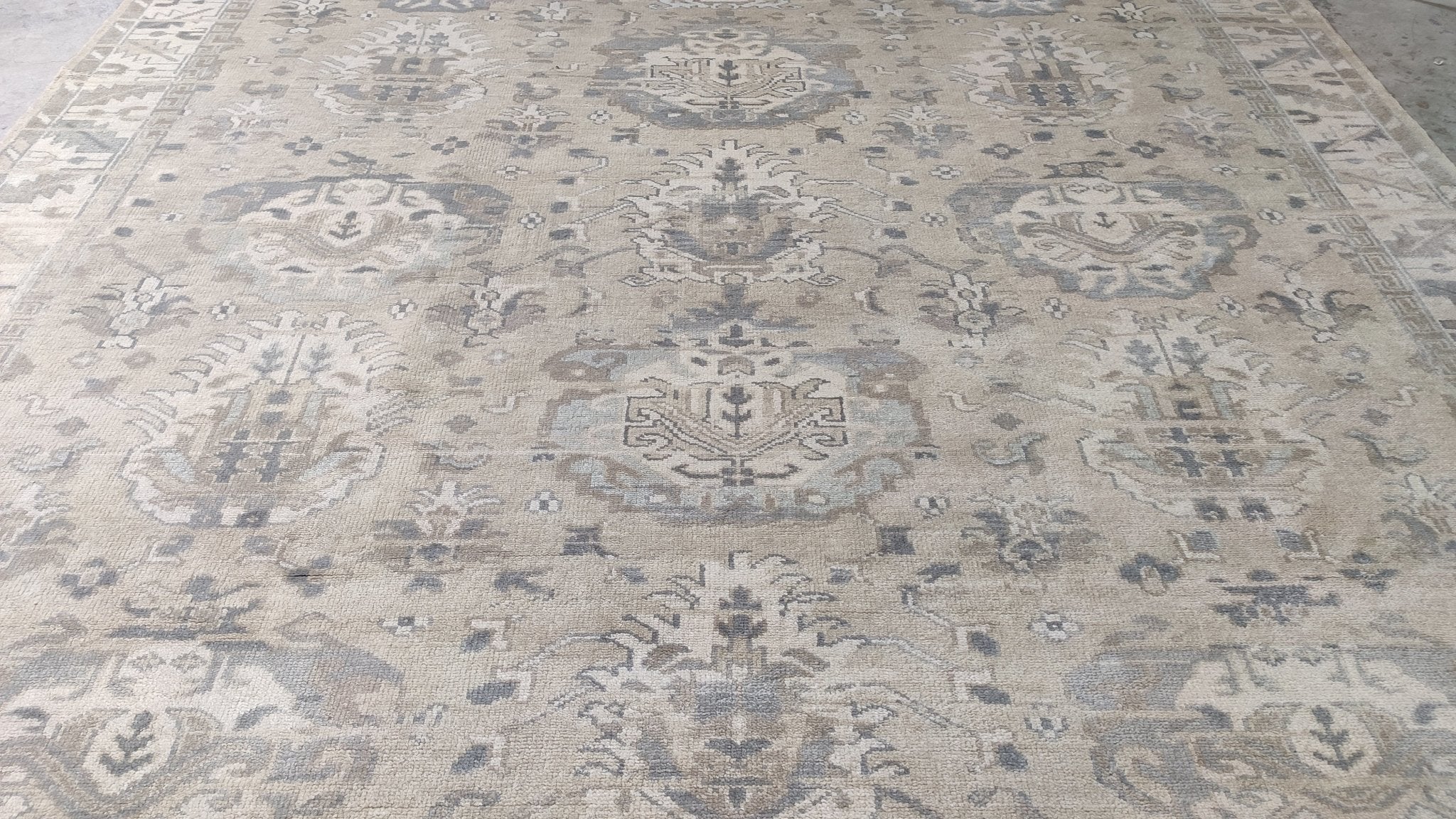 Elisa 9x12 Silver and Grey Hand-Knotted Oushak Rug | Banana Manor Rug Company