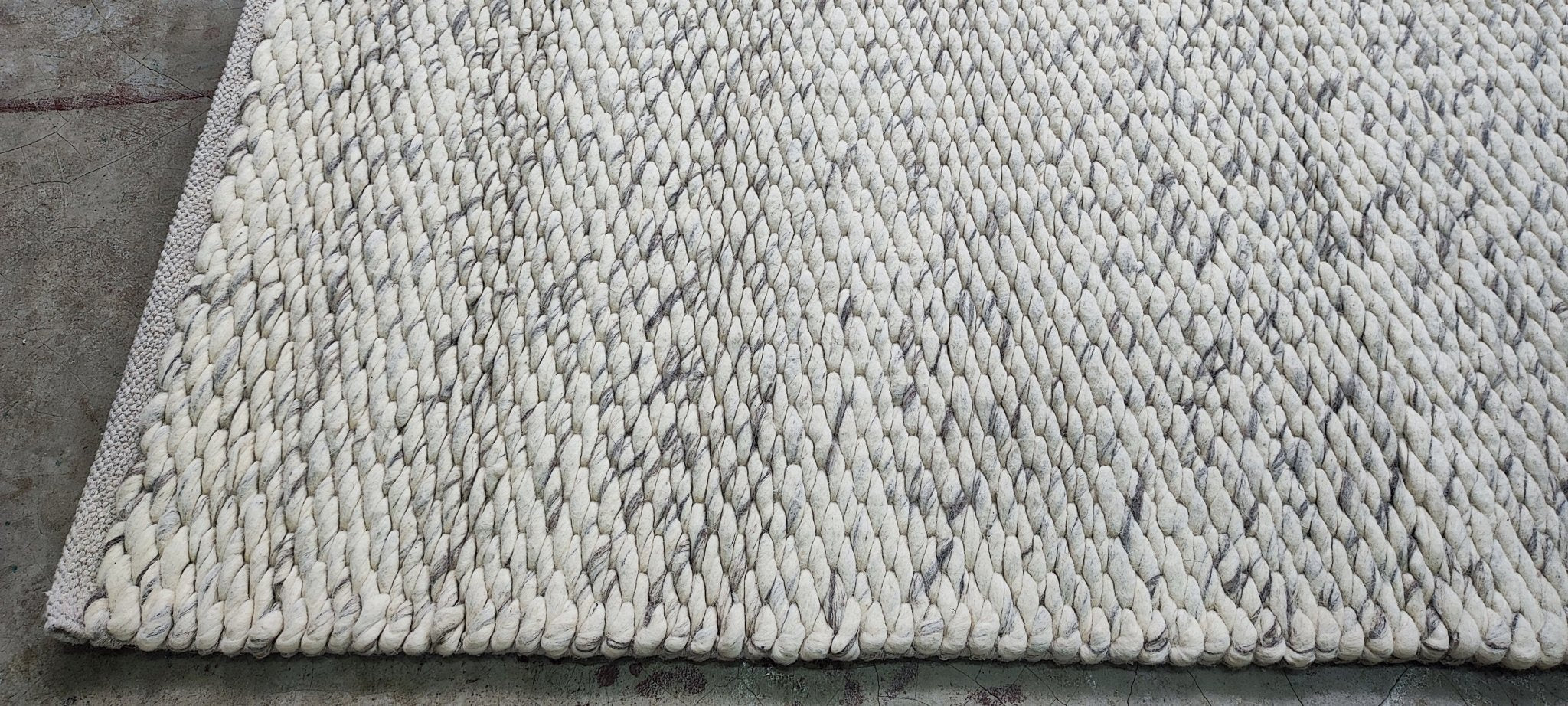 Elizabeth Inchbald Handwoven Wool Durrie Natural Ivory (various sizes) | Banana Manor Rug Company