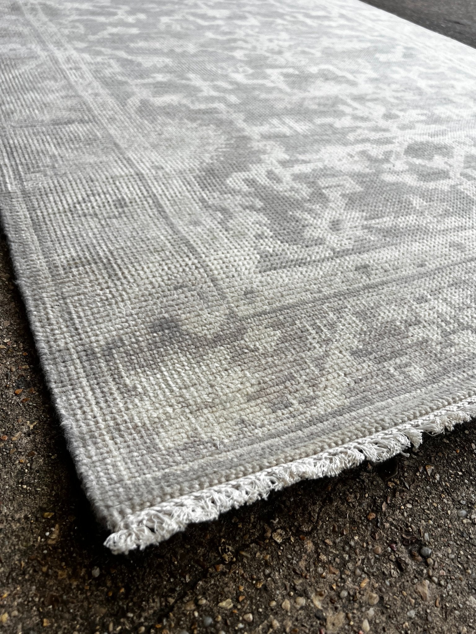 Ellen Stratton 4x6 Hand-Knotted Grey & Silver Turkish Oushak | Banana Manor Rug Factory Outlet