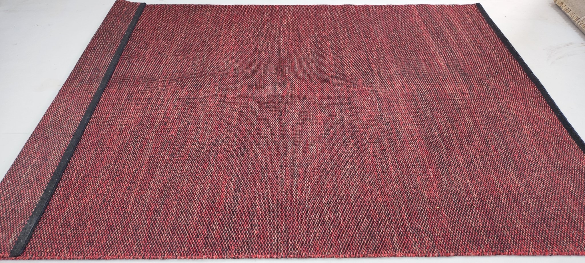 Endymion 6.9x9.3 Handwoven Red Textured Durrie | Banana Manor Rug Factory Outlet