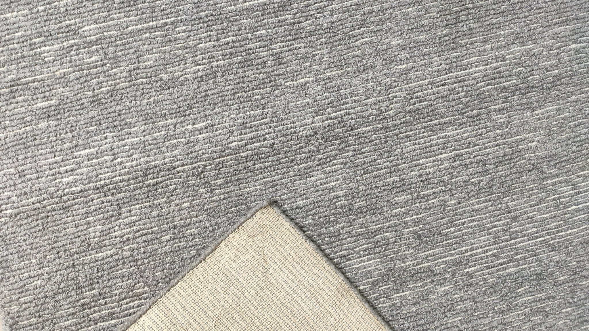 Evelina 8x10 Handwoven Grey Looped Rug | Banana Manor Rug Company