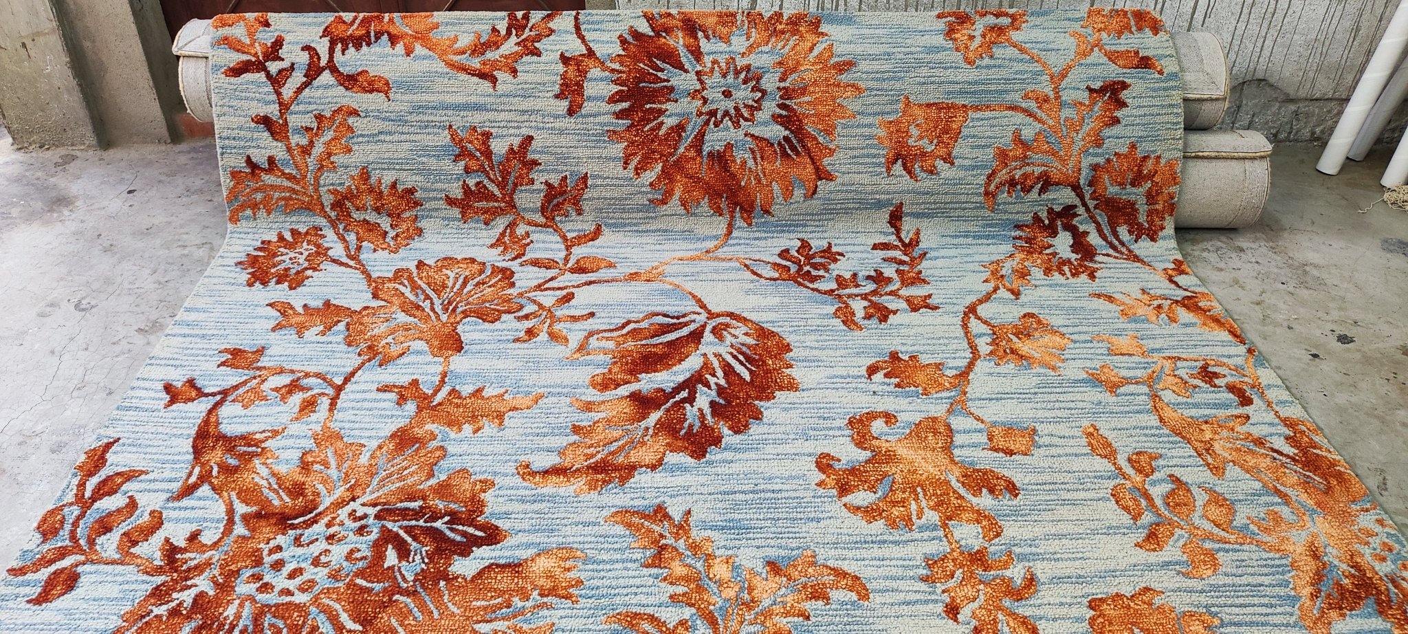 Ewan Roy Hand-Tufted Wool Aqua & Gold Floral | Banana Manor Rug Factory Outlet