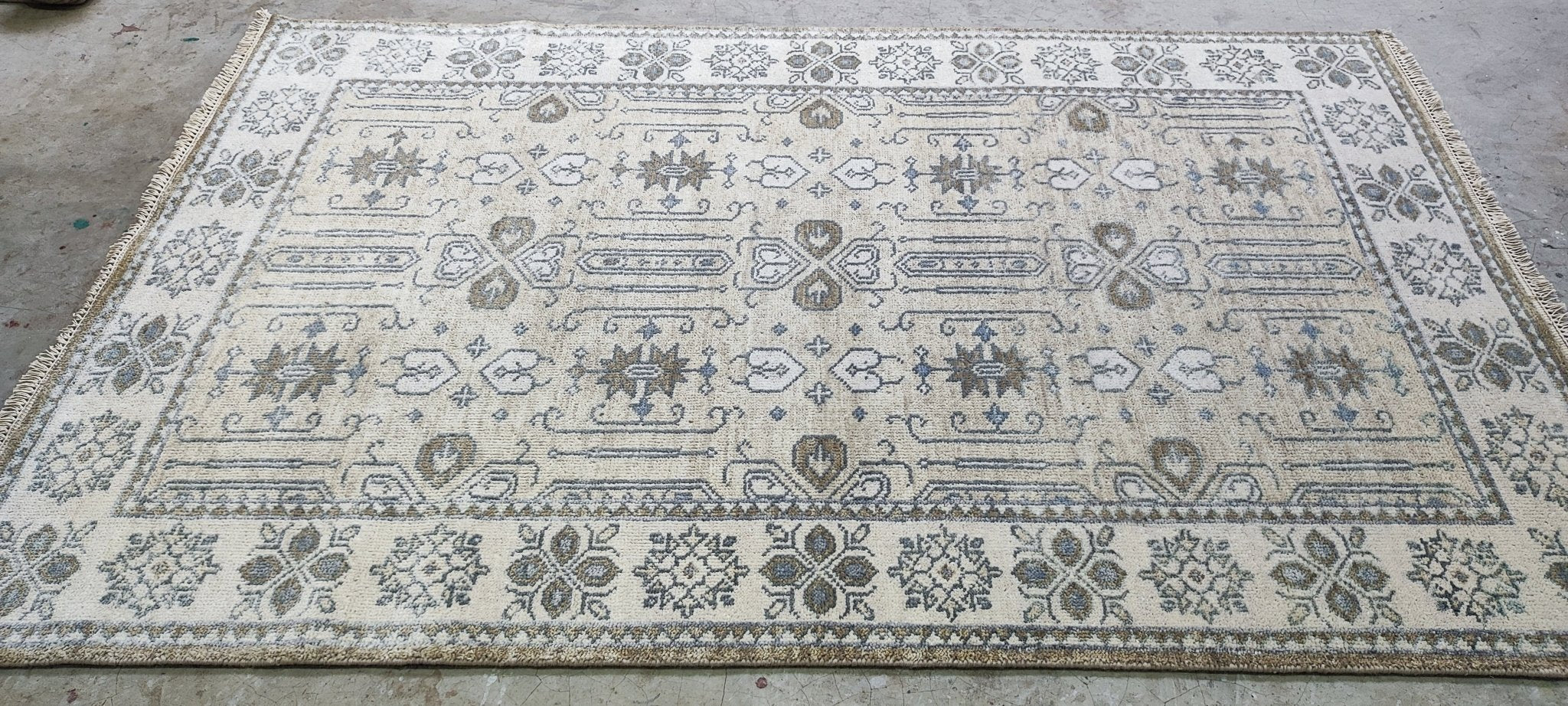 Famke 5x8 Tan & Ivory Oushak | Banana Manor Rug Factory Outlet