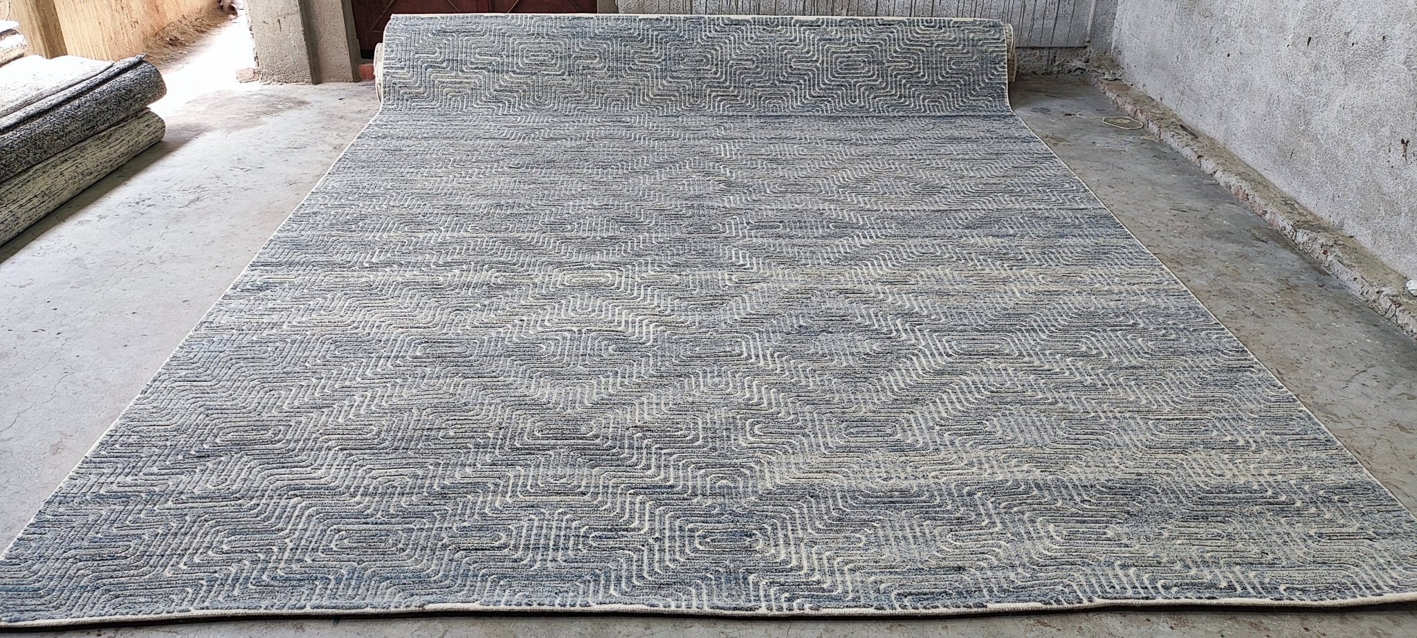 Feodor 9x12 Hand-Knotted Light Blue & Ivory Modern | Banana Manor Rug Factory Outlet