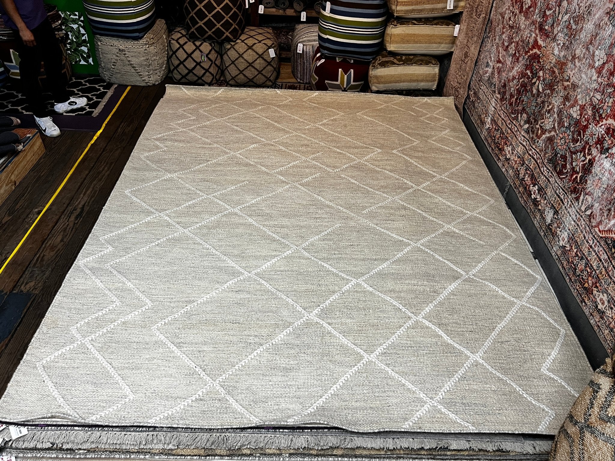 Finn O'Leary 8.3x10 Beige and Cream Handwoven Modern Durrie Rug | Banana Manor Rug Factory Outlet