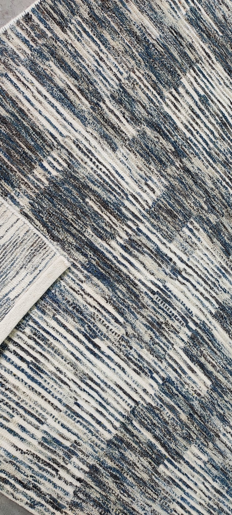 Ford Blue Rug Ford Fairlane 8x10 Hand-Knotted Light Blue Mutli Cut Pile – Banana ...