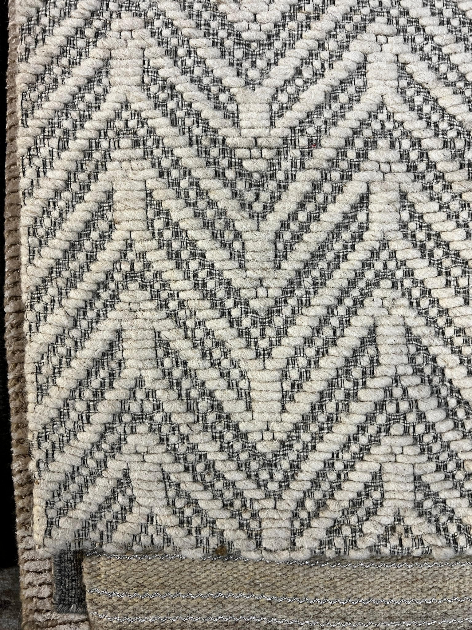 Fred 3x5 Handwoven Ivory & Grey Jacquard Durrie | Banana Manor Rug Factory Outlet
