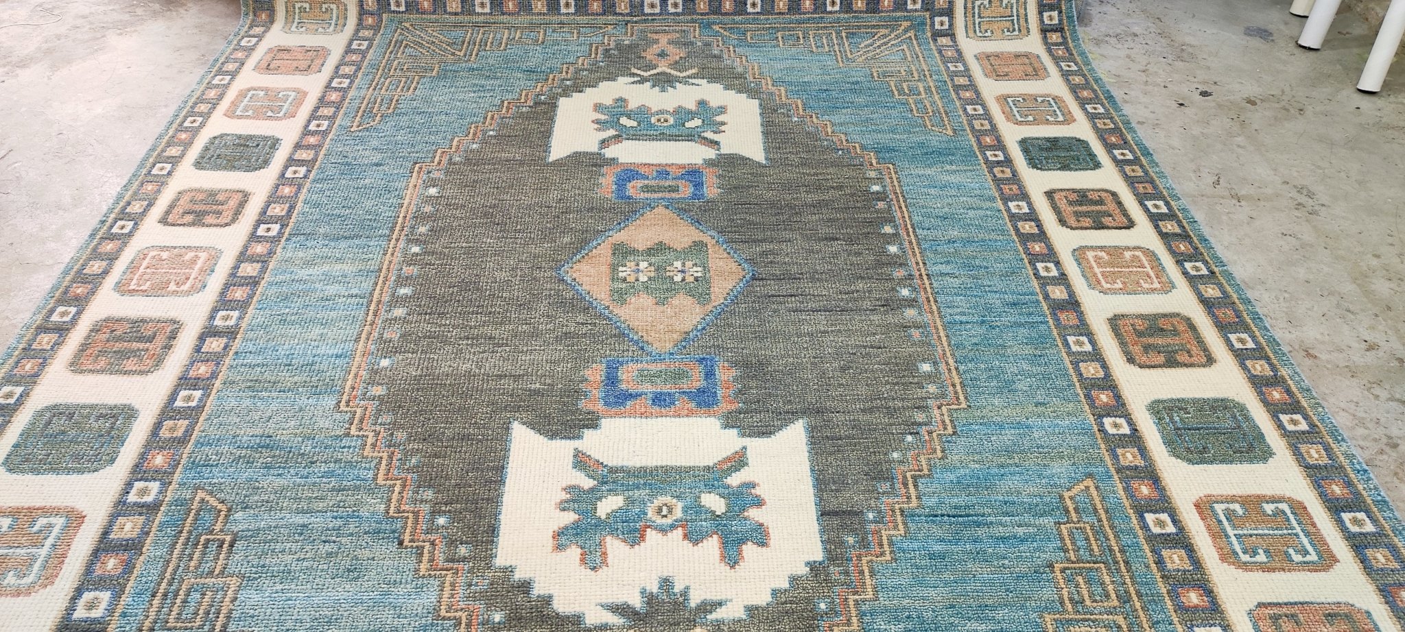 Gae Aulenti Blue and Ivory Hand-Knotted Oushak Rug 8x10 | Banana Manor Rug Company