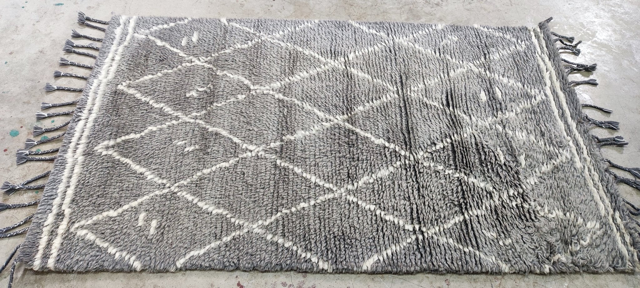 George Henare Hand-Knotted Grey and Ivory Moroccan Style 3x5.6 | Banana Manor Rug Company