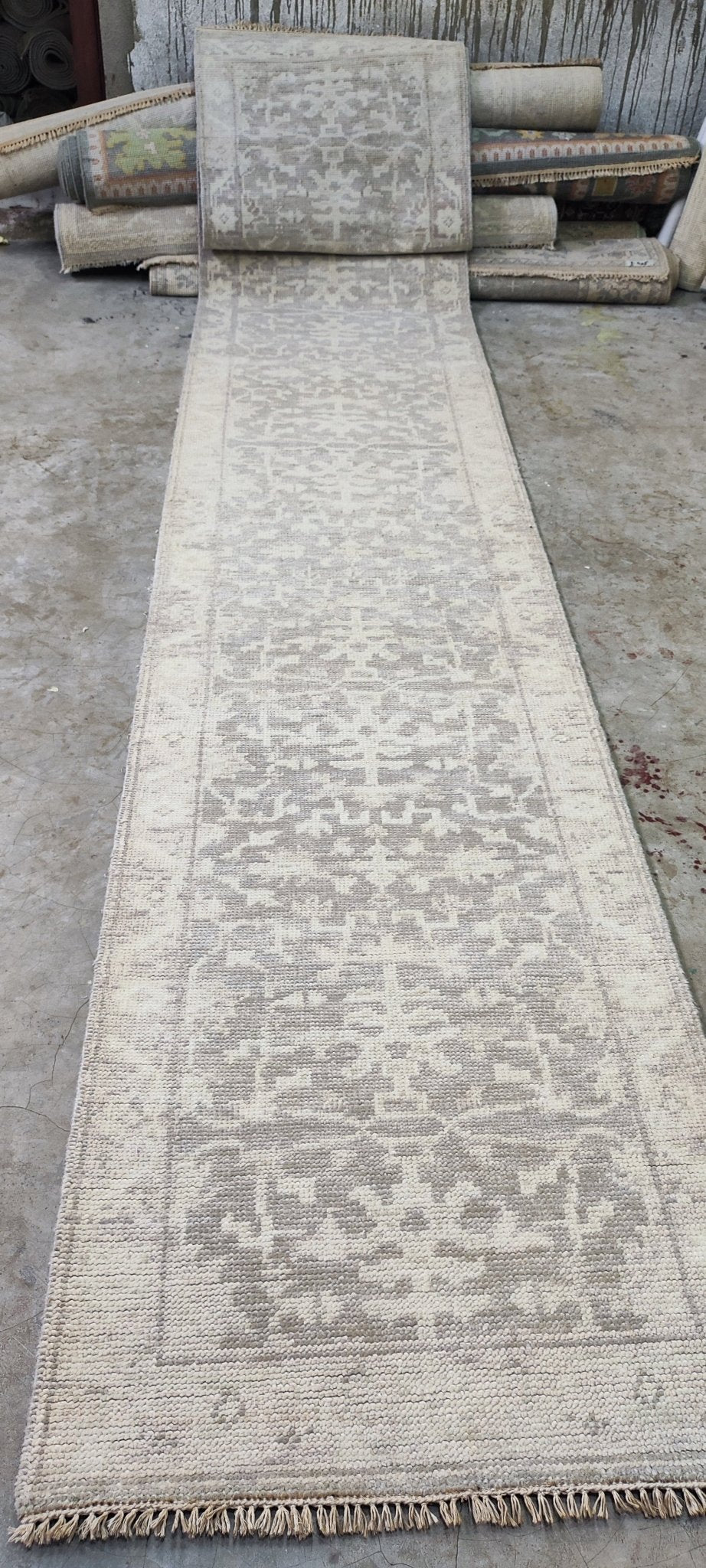 Georgia 2.6x15.6 Hand Knotted Grey & Silver Turkish Oushak | Banana Manor Rug Factory Outlet