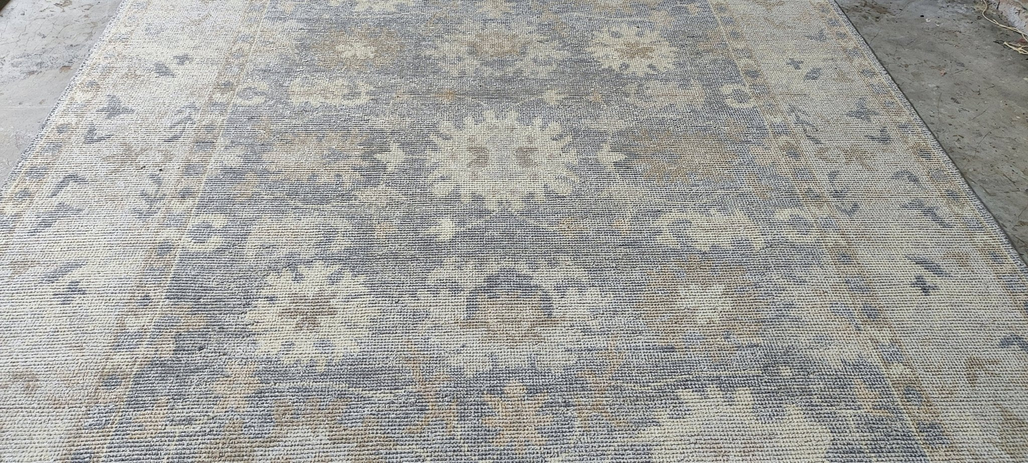 Gina 8x10.3 Hand-Knotted Silver & Grey Oushak | Banana Manor Rug Factory Outlet