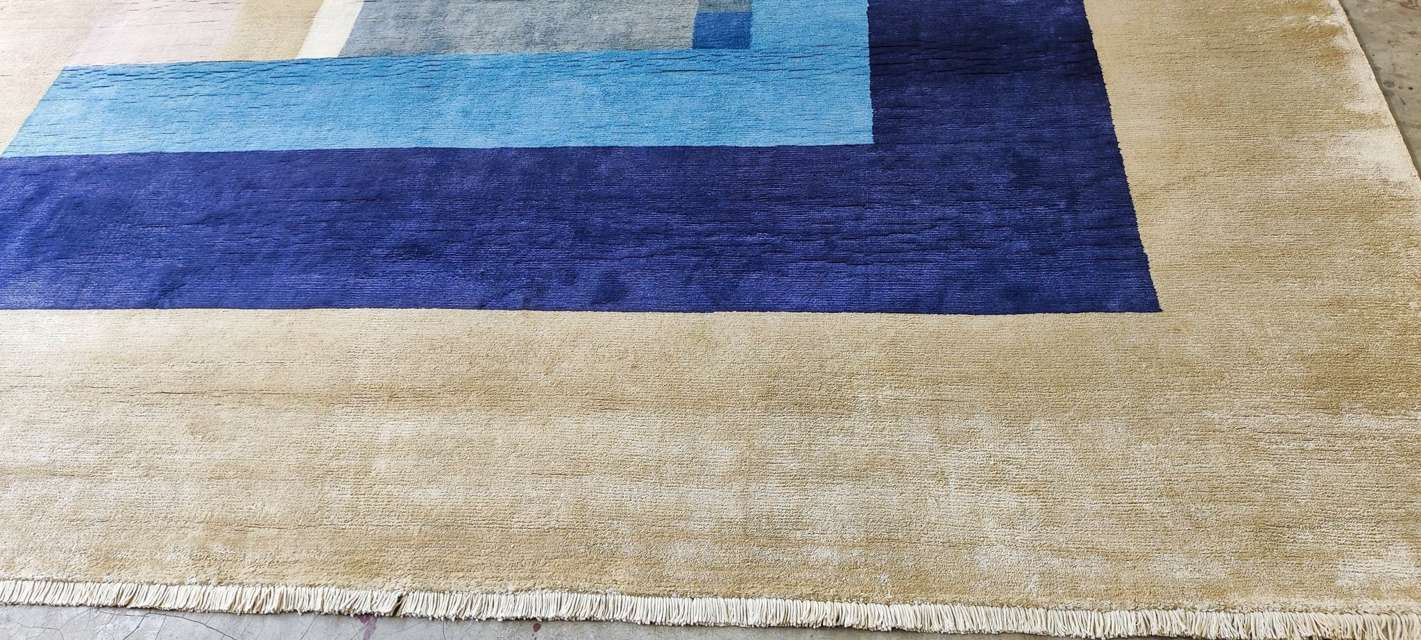 Giordana 8x9.9 Beige & Blue Hand Knotted | Banana Manor Rug Factory Outlet