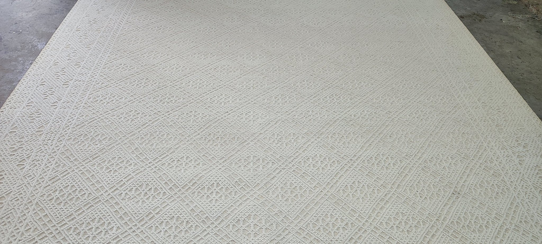 Giuliano 9x11.9 Hand-Knotted Ivory Modern | Banana Manor Rug Factory Outlet