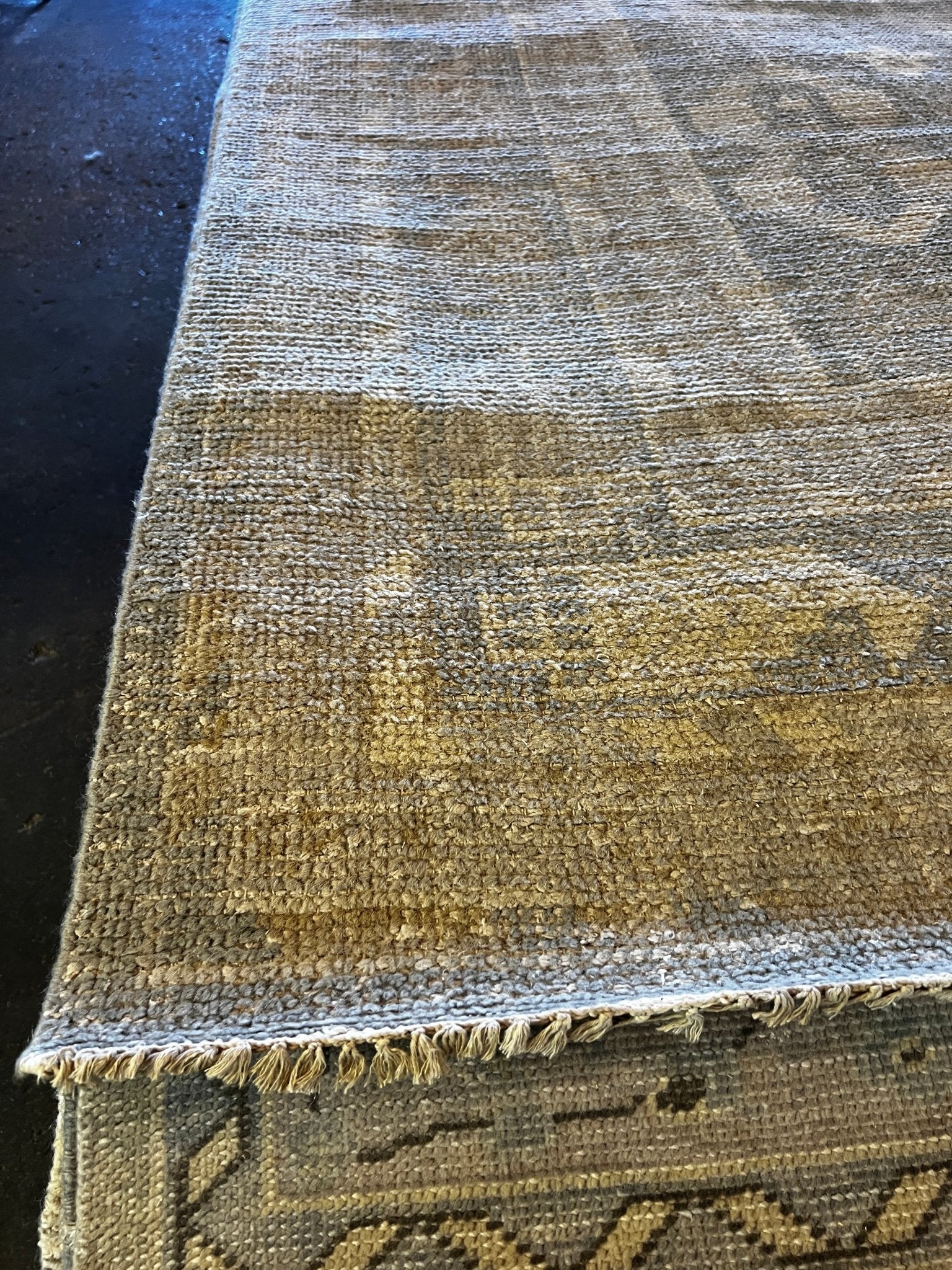 Gladys 8x9.9 Hand-Knotted Silver & Grey Oushak | Banana Manor Rug Factory Outlet