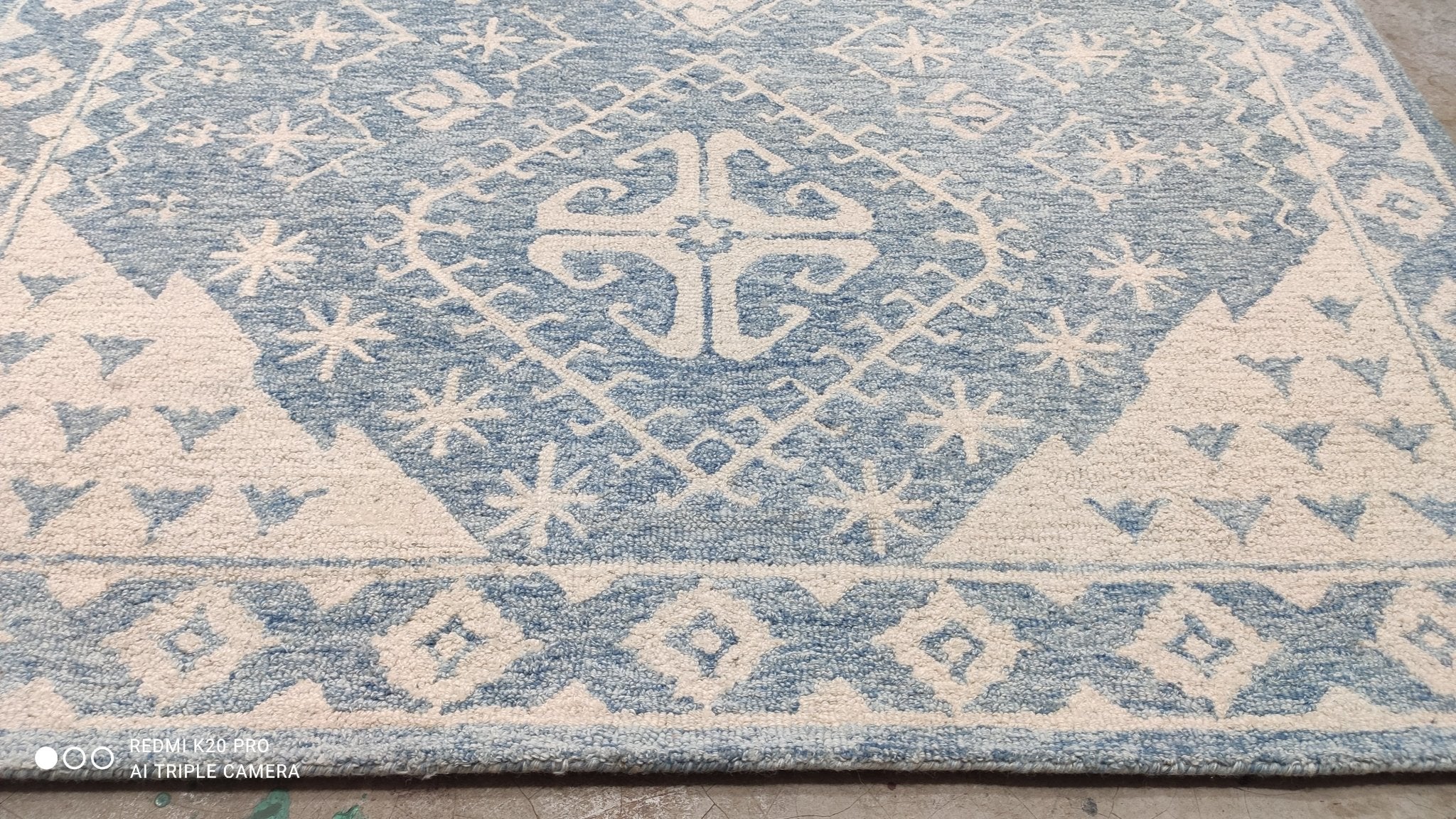 Goose 5x7.6 Hand Tufted Carpet | Banana Manor Rug Company