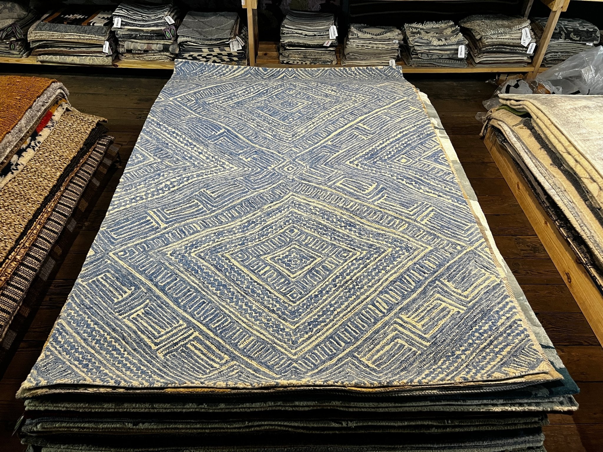 Grandpa Elliott 5x8 Hand-Tufted Blue & Ivory Geo | Banana Manor Rug Factory Outlet