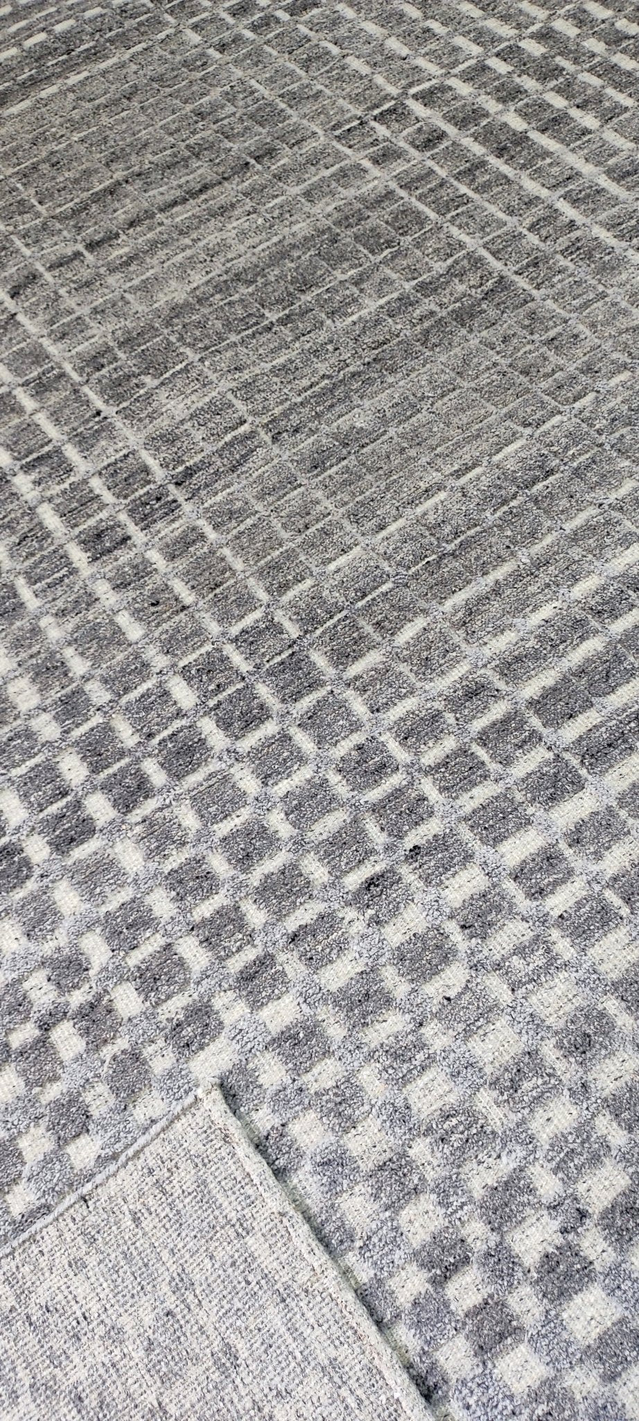 Greg 8.3x10 Hand-Knotted Silver & Grey Cut Pile | Banana Manor Rug Factory Outlet