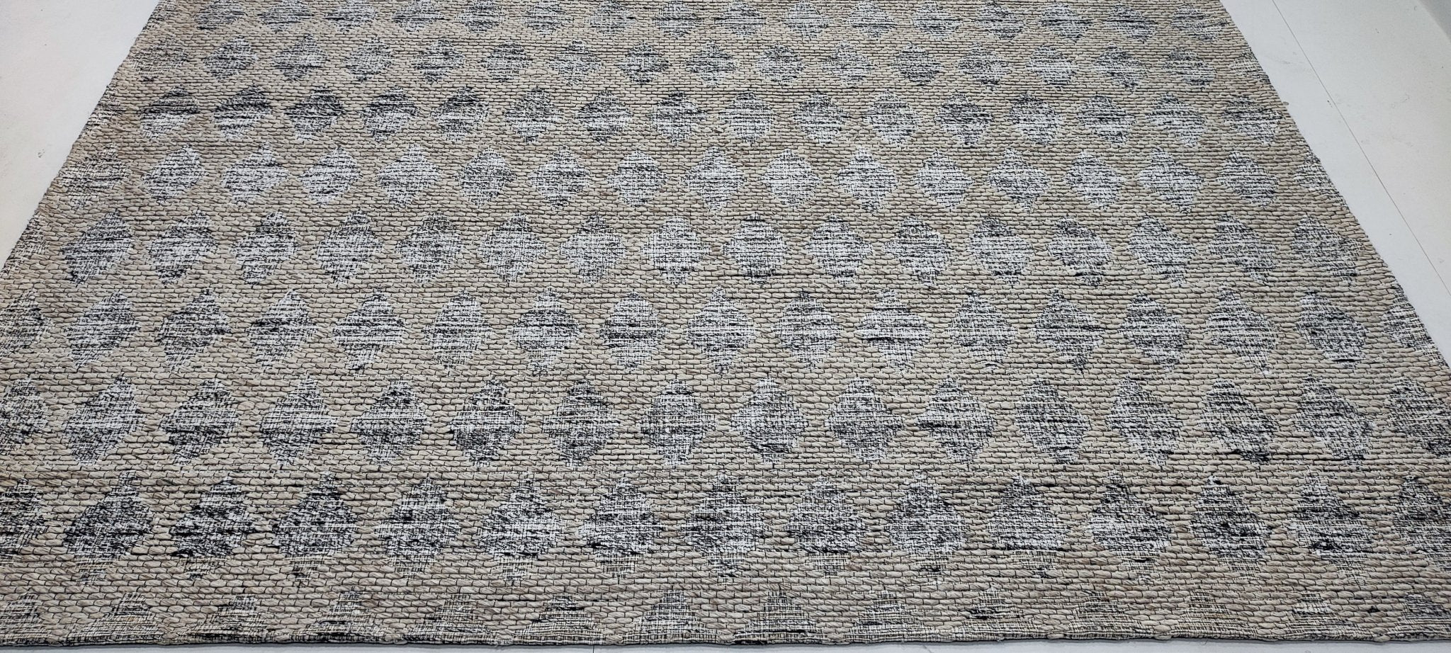 Griff 8x10 Handwoven Beige Jacquard Durrie | Banana Manor Rug Factory Outlet