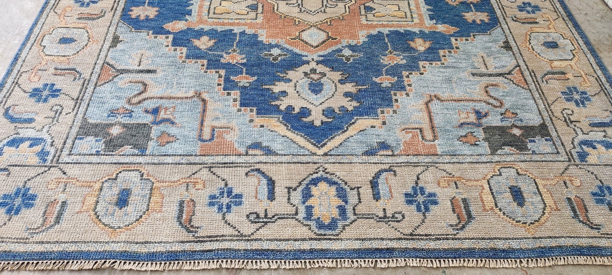 Guiliana 8x10 Blue & Tan Heriz | Banana Manor Rug Factory Outlet